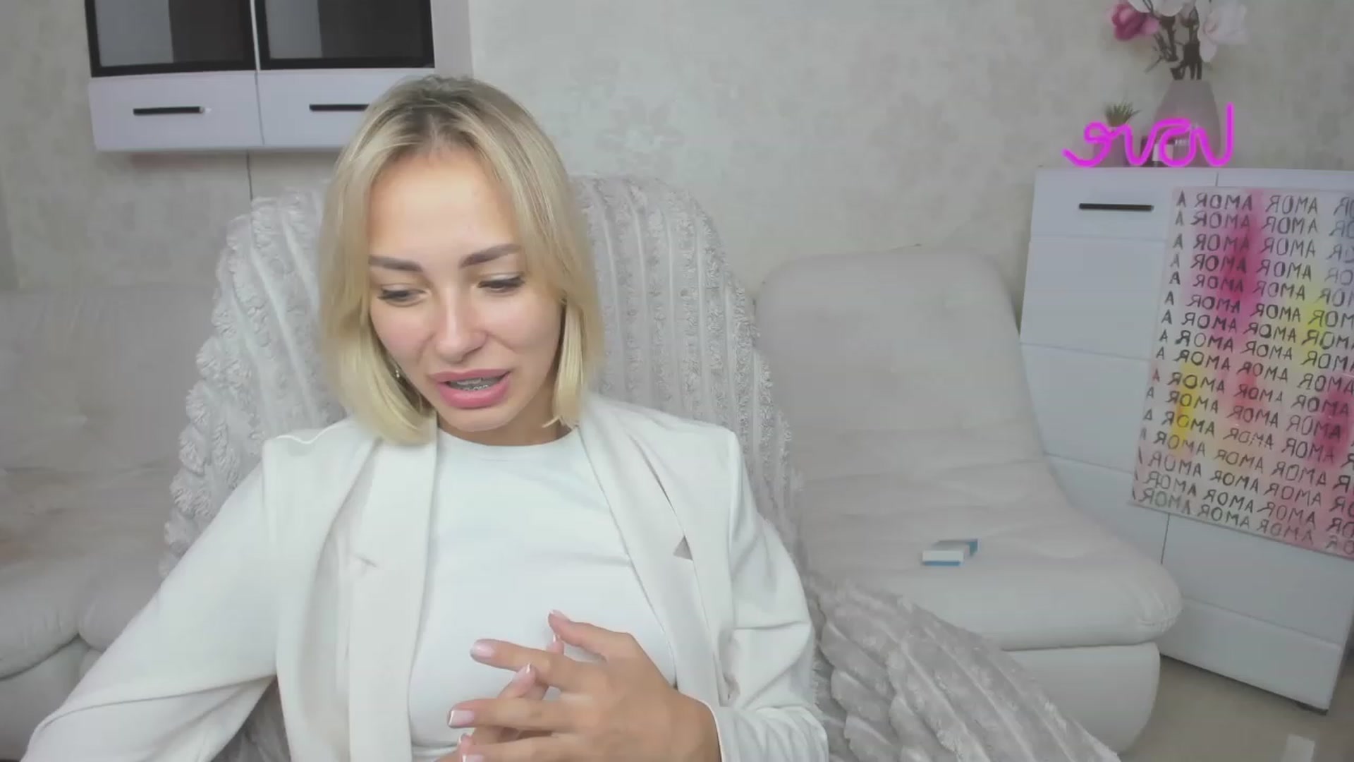Gallery image thumbnail from Lady_lucky1's myfreecams stream on, 07/27/2023, 18:00 image 11 of 20