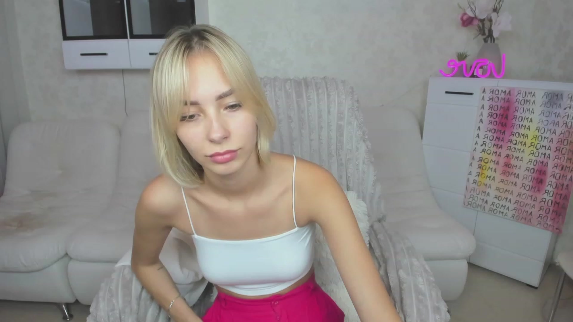 Gallery image thumbnail from Lady_lucky1's myfreecams stream on, 07/28/2023, 18:48 image 15 of 20