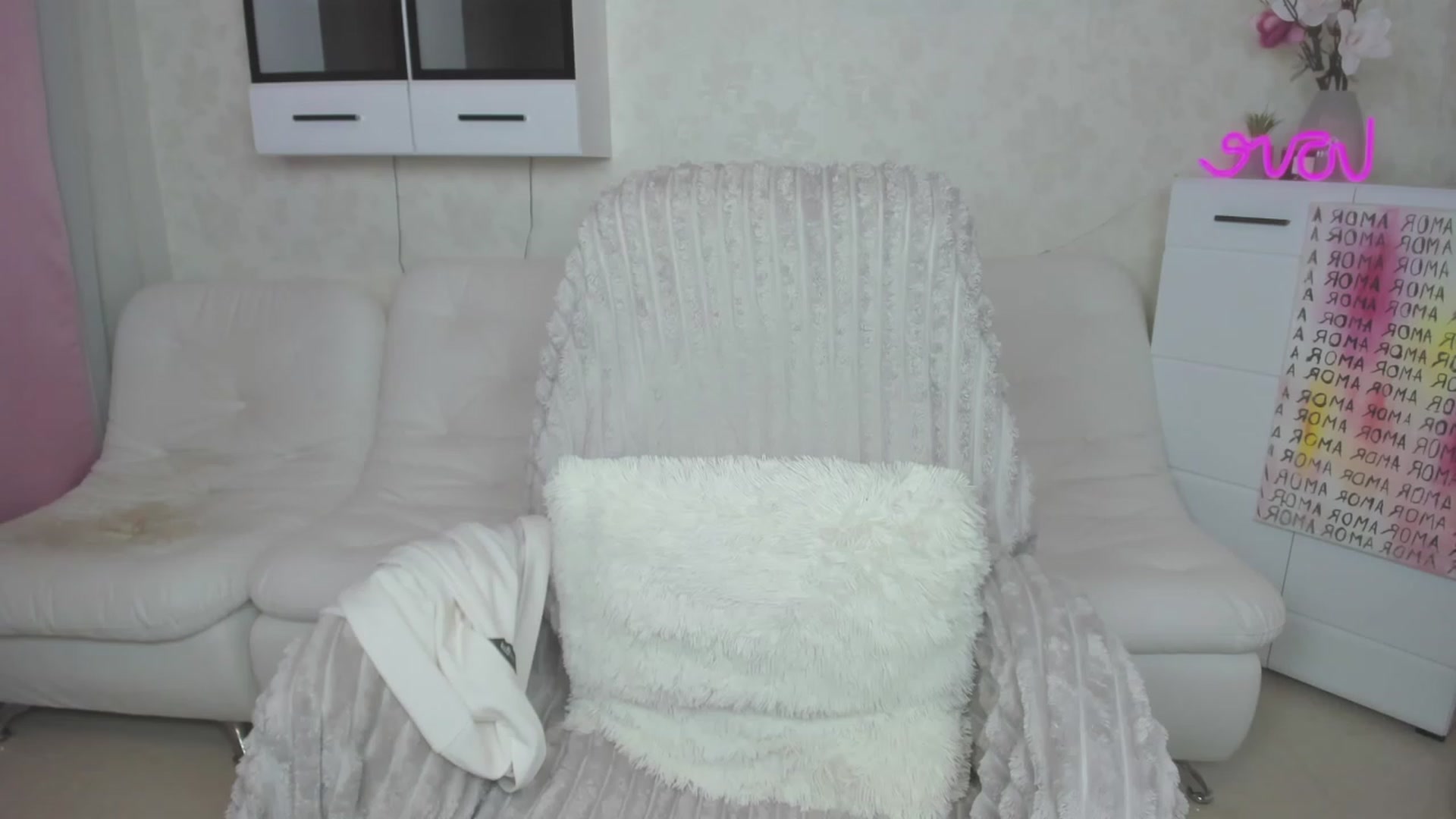 Gallery image thumbnail from Lady_lucky1's myfreecams stream on, 07/28/2023, 18:48 image 3 of 20