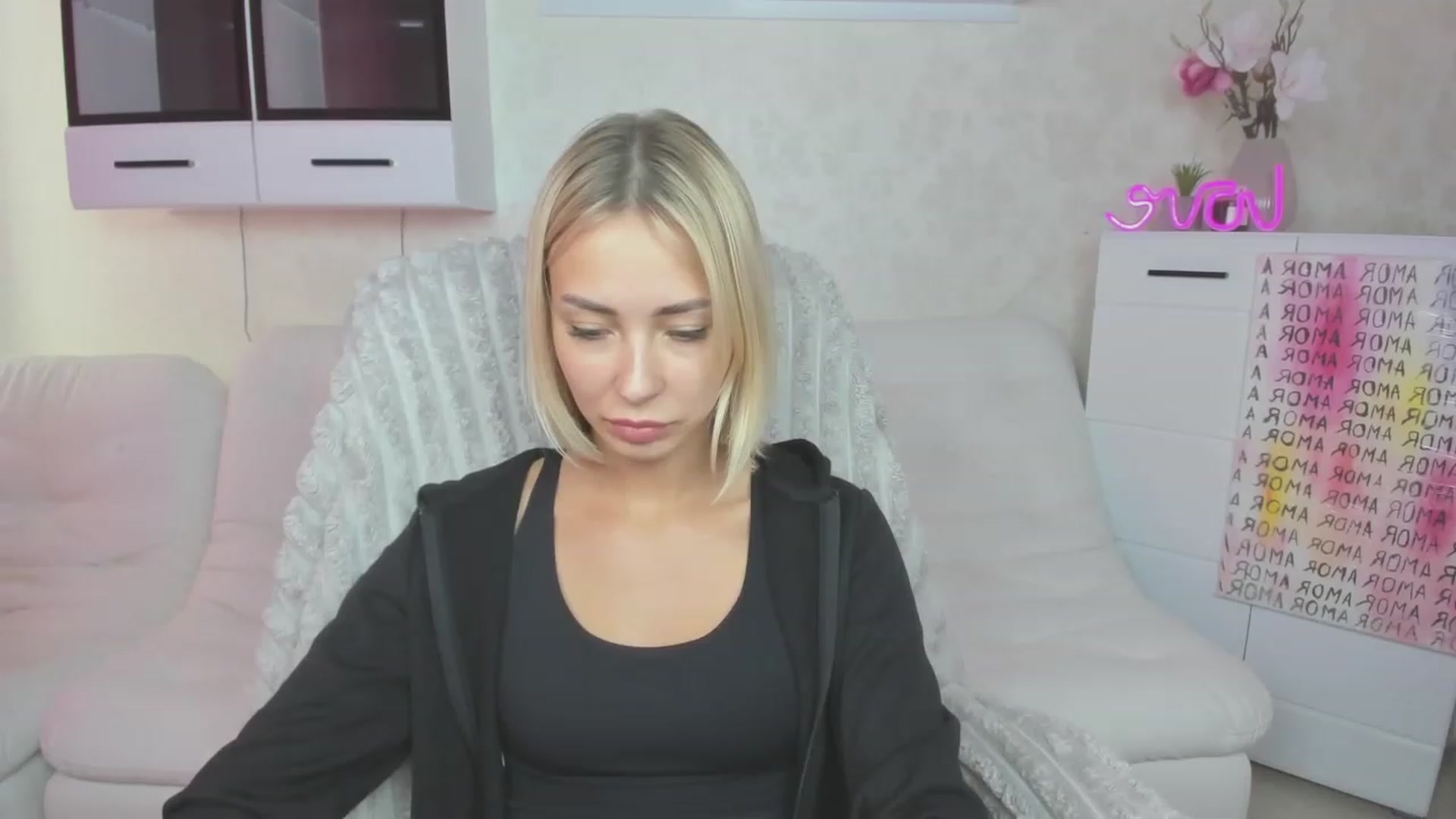 Gallery image thumbnail from Lady_lucky1's myfreecams stream on, 07/29/2023, 14:38 image 14 of 20