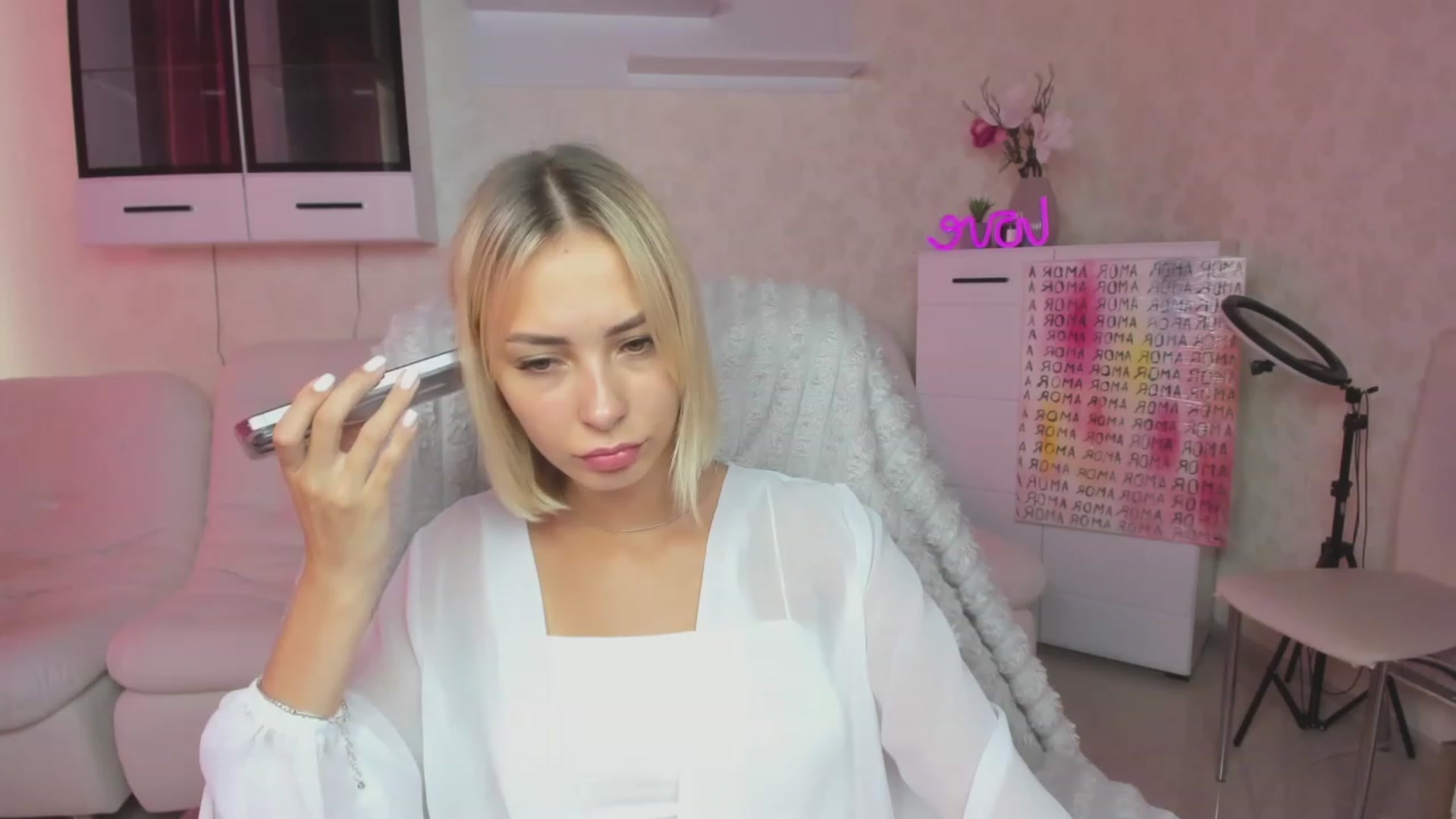 Gallery image thumbnail from Lady_lucky1's myfreecams stream on, 08/16/2023, 15:23 image 3 of 20