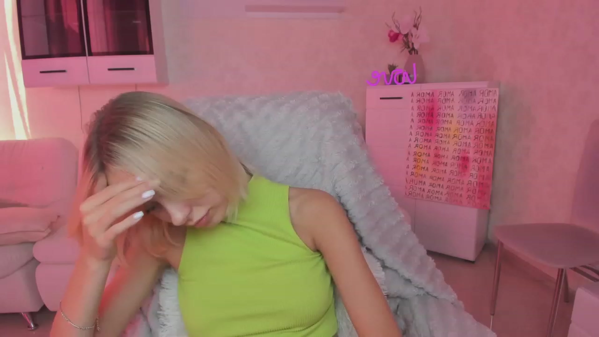 Gallery image thumbnail from Lady_lucky1's myfreecams stream on, 08/26/2023, 11:53 image 1 of 20