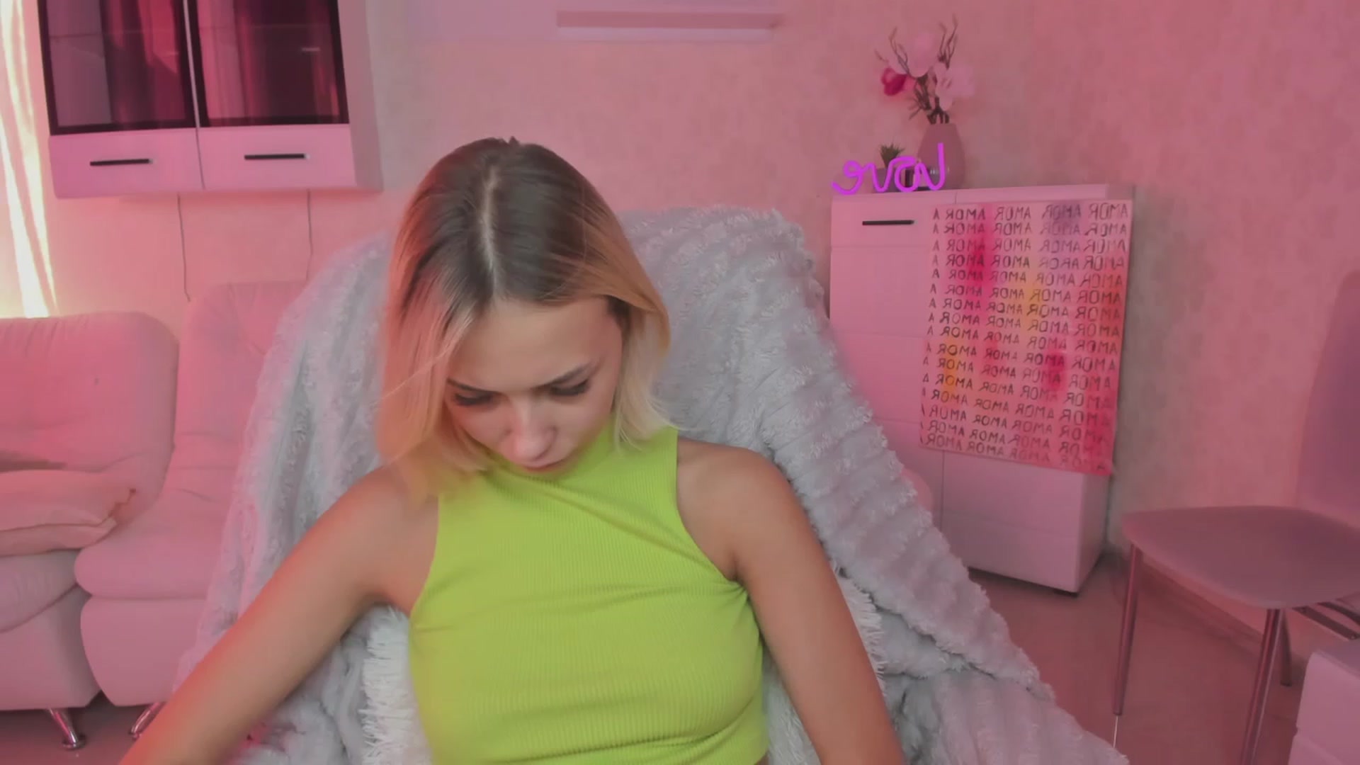 Gallery image thumbnail from Lady_lucky1's myfreecams stream on, 08/26/2023, 11:53 image 11 of 20