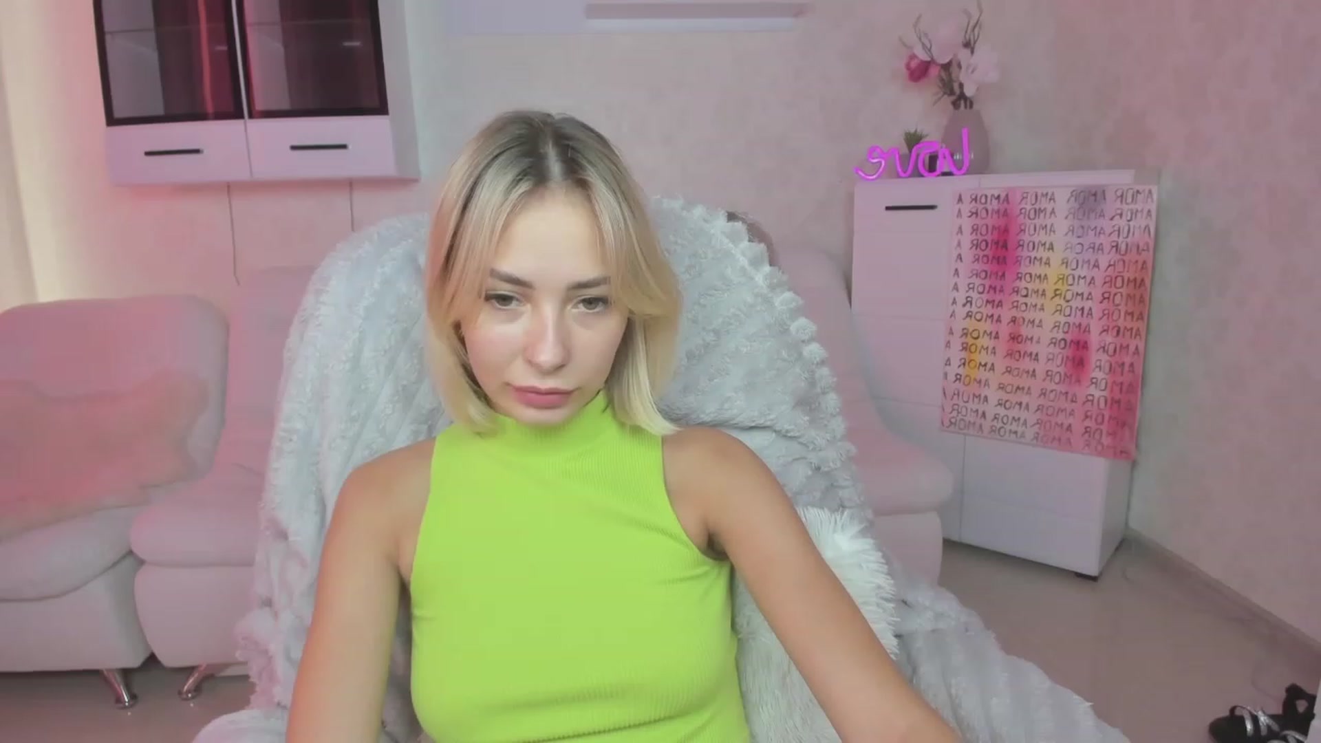 Gallery image thumbnail from Lady_lucky1's myfreecams stream on, 08/26/2023, 14:17 image 13 of 20