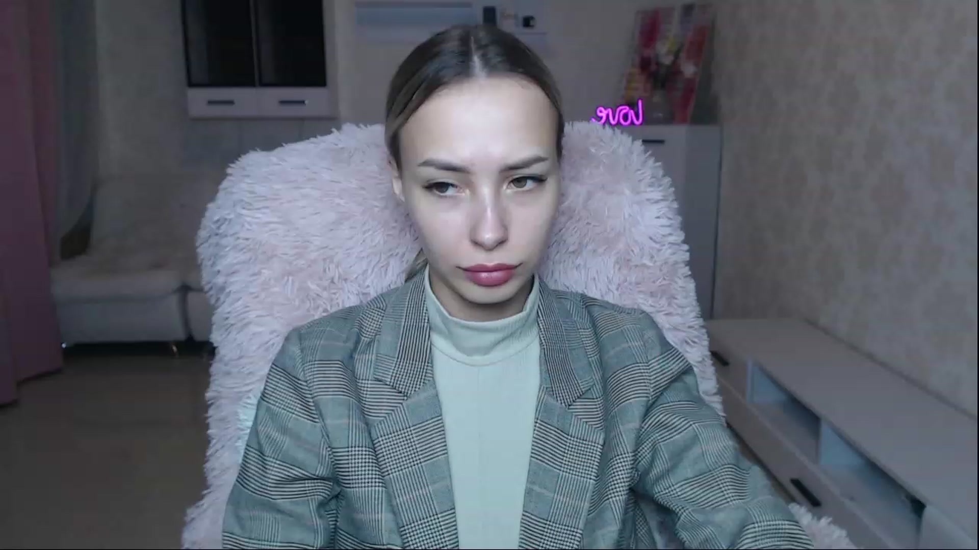 Gallery image thumbnail from Lady_lucky1's myfreecams stream on, 12/26/2023, 17:54 image 4 of 20