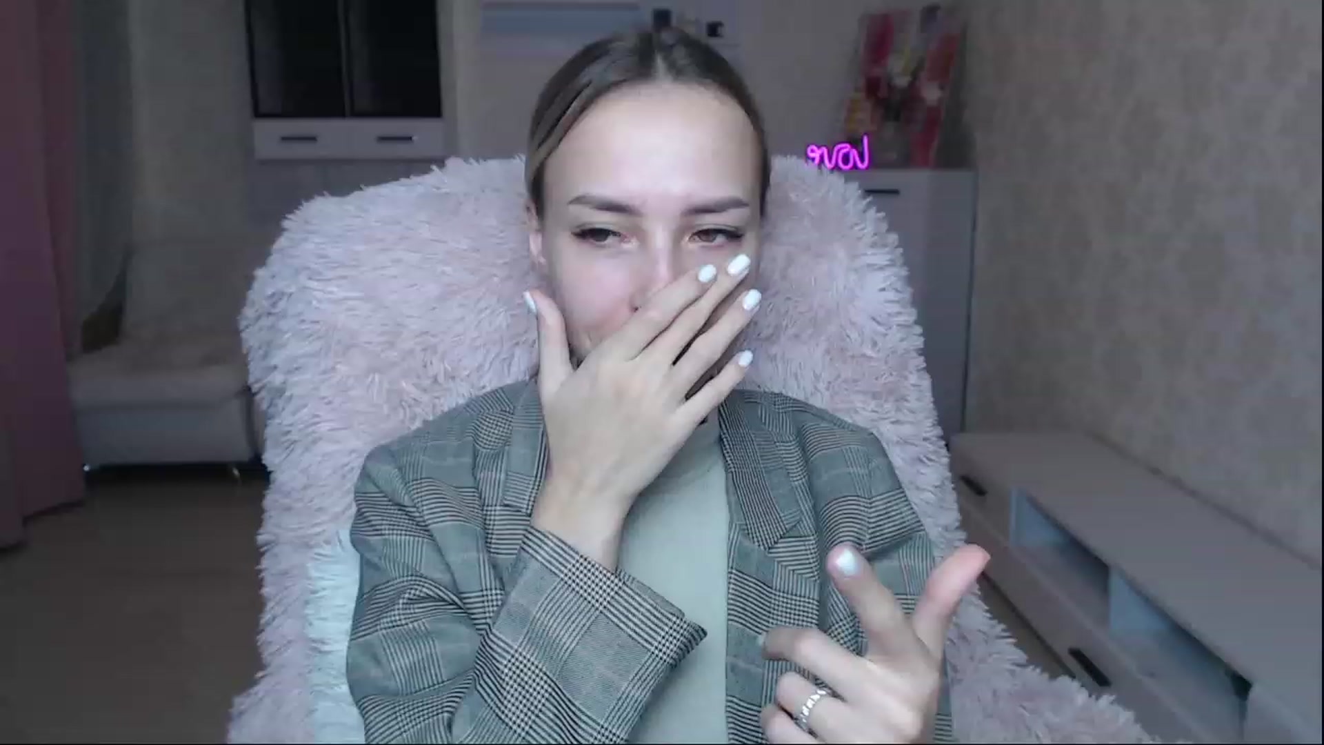 Gallery image thumbnail from Lady_lucky1's myfreecams stream on, 12/26/2023, 17:54 image 6 of 20