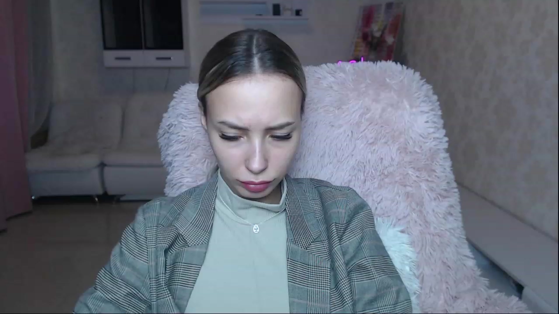 Gallery image thumbnail from Lady_lucky1's myfreecams stream on, 12/26/2023, 17:54 image 18 of 20