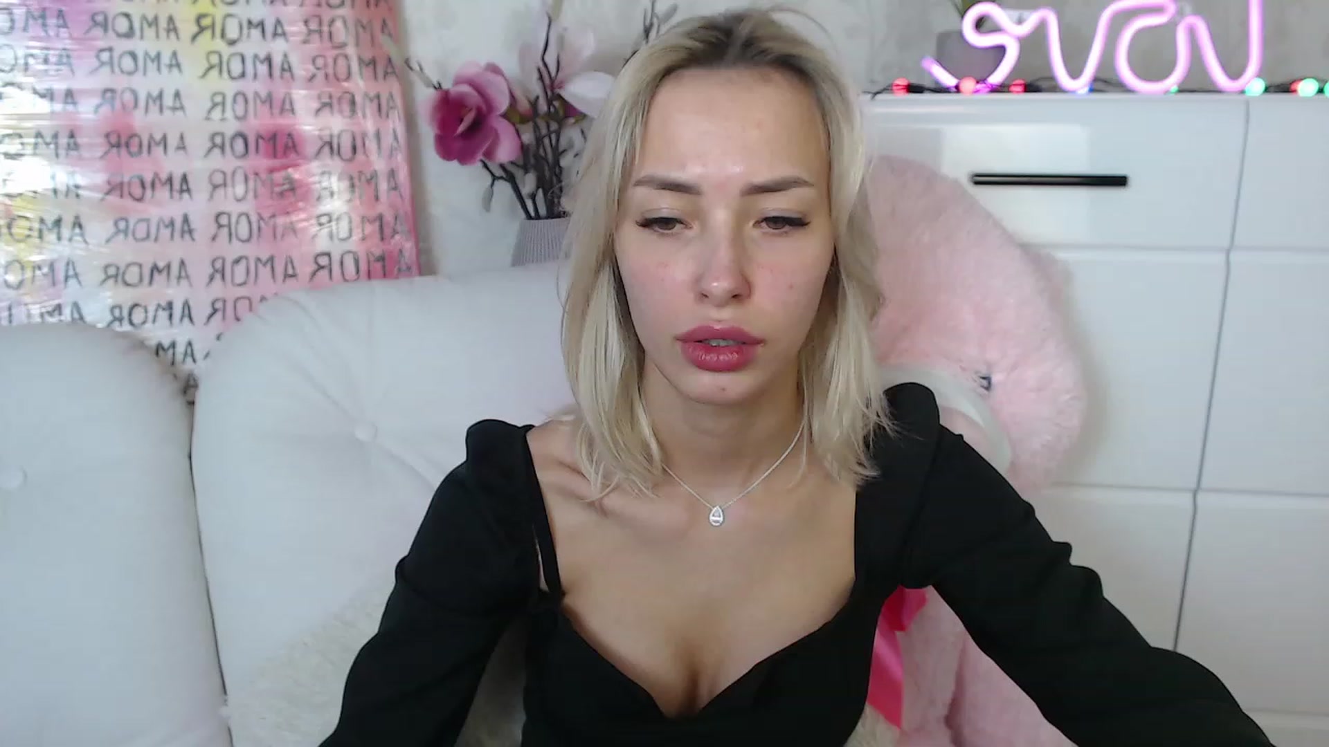 Gallery image thumbnail from Lady_lucky1's myfreecams stream on, 03/11/2024, 18:26 image 6 of 20