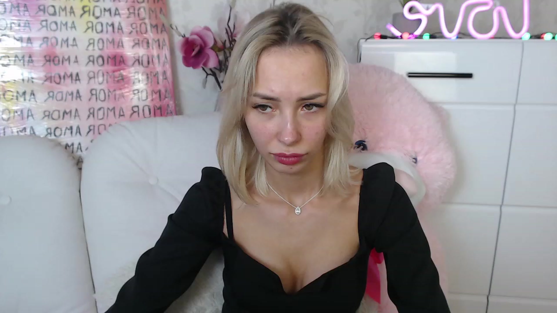 Gallery image thumbnail from Lady_lucky1's myfreecams stream on, 03/11/2024, 18:26 image 8 of 20