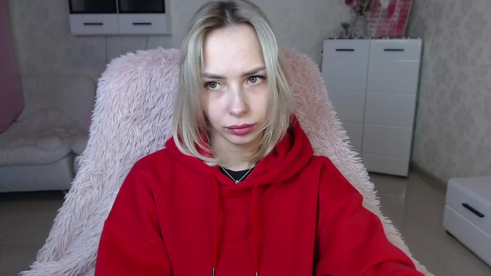 Gallery image thumbnail from Lady_lucky1's myfreecams stream on, 03/18/2024, 17:50 image 2 of 20