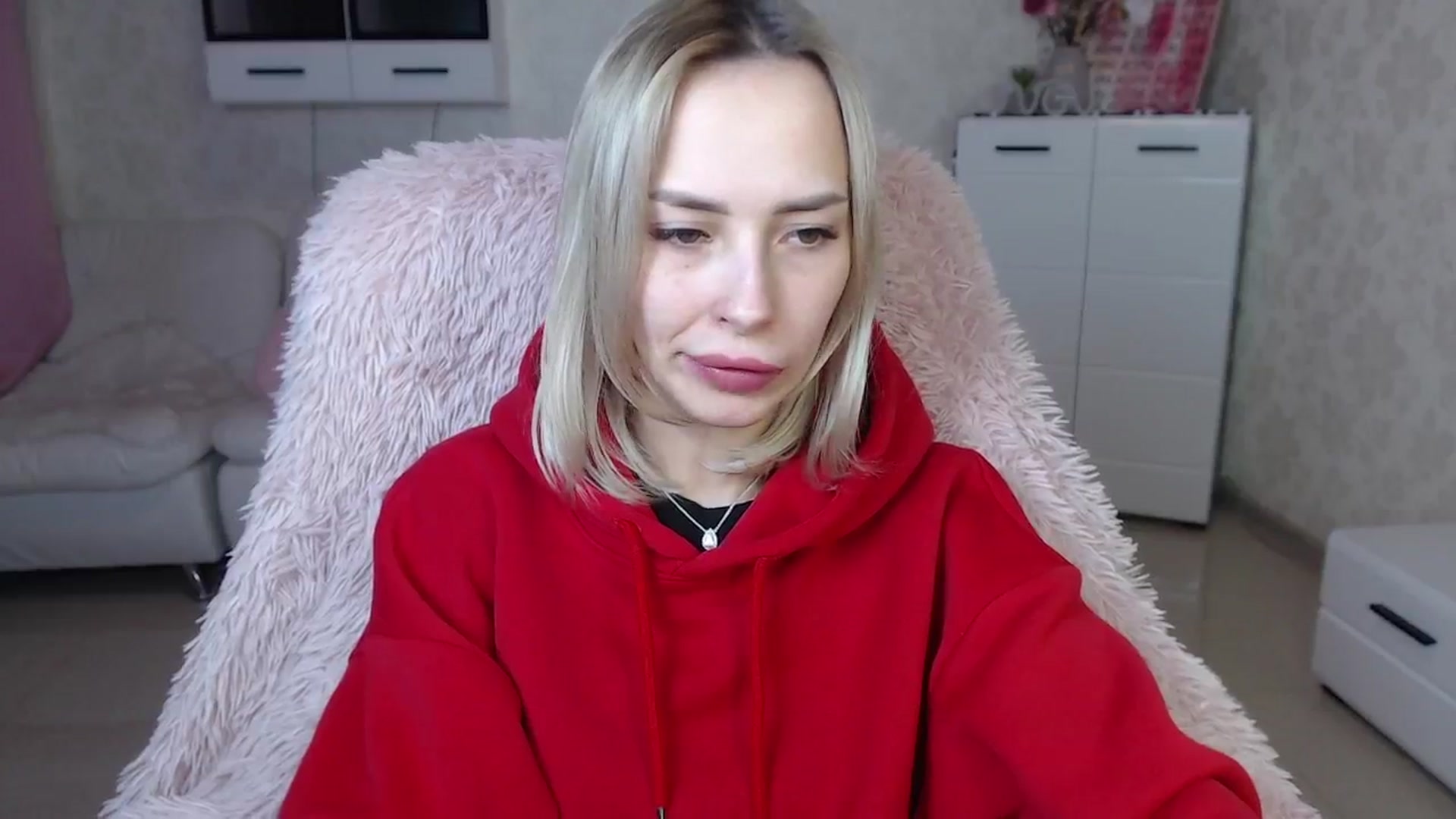 Gallery image thumbnail from Lady_lucky1's myfreecams stream on, 03/18/2024, 17:50 image 16 of 20