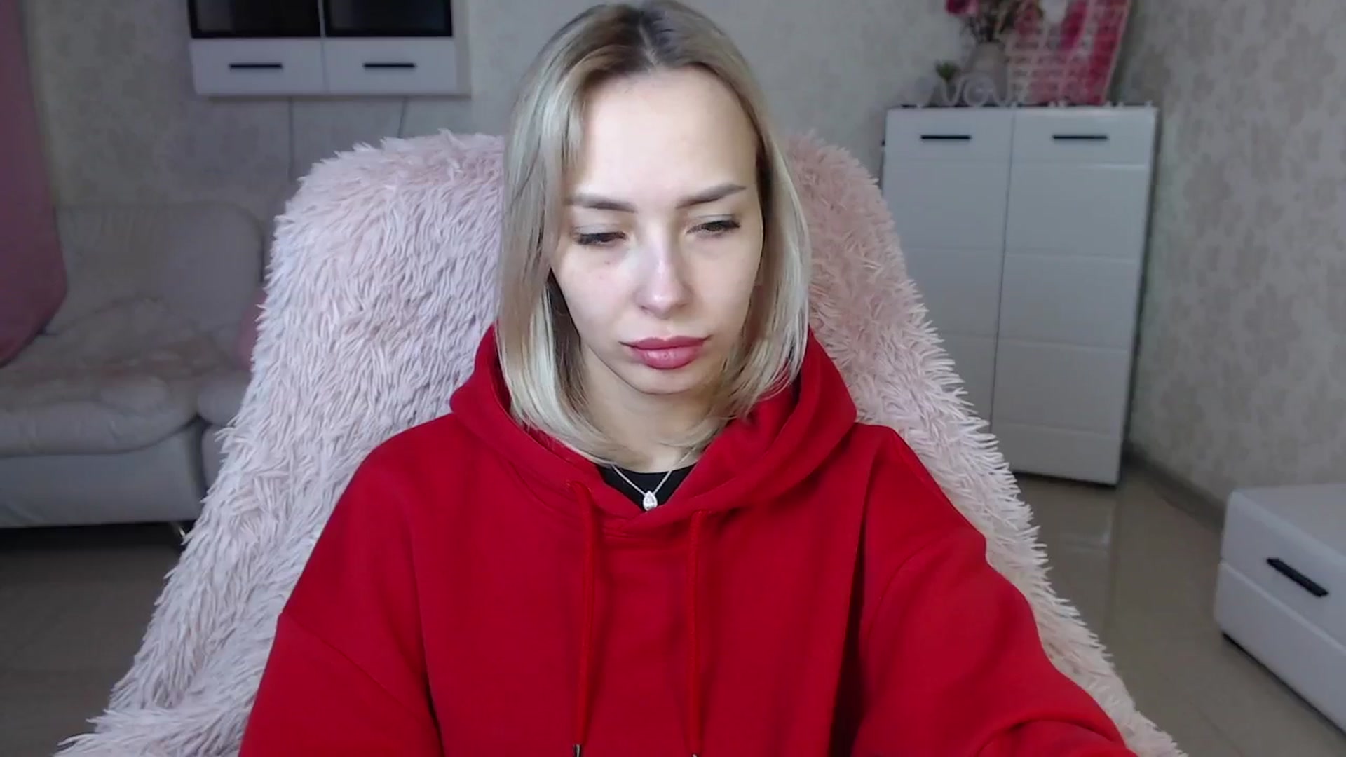 Gallery image thumbnail from Lady_lucky1's myfreecams stream on, 03/18/2024, 17:50 image 7 of 20