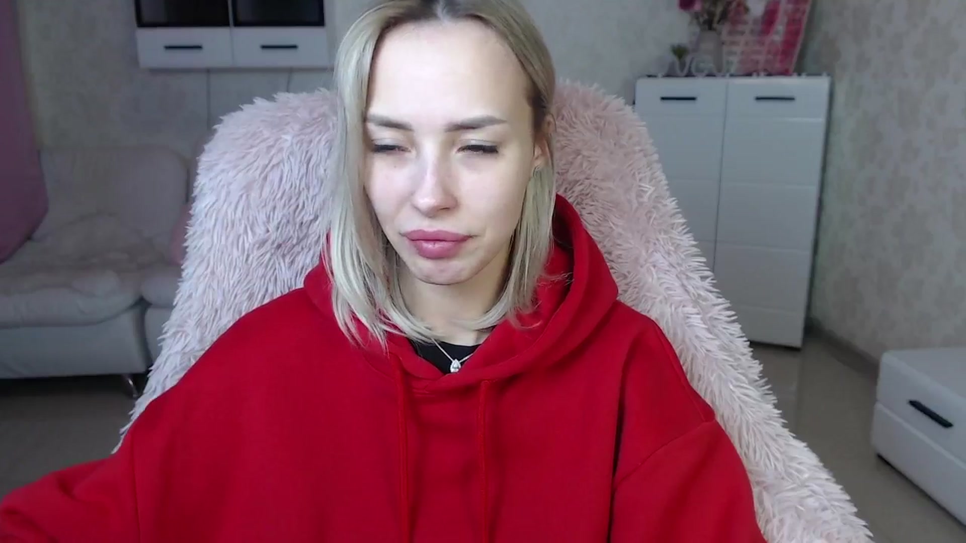 Gallery image thumbnail from Lady_lucky1's myfreecams stream on, 03/18/2024, 17:50 image 12 of 20
