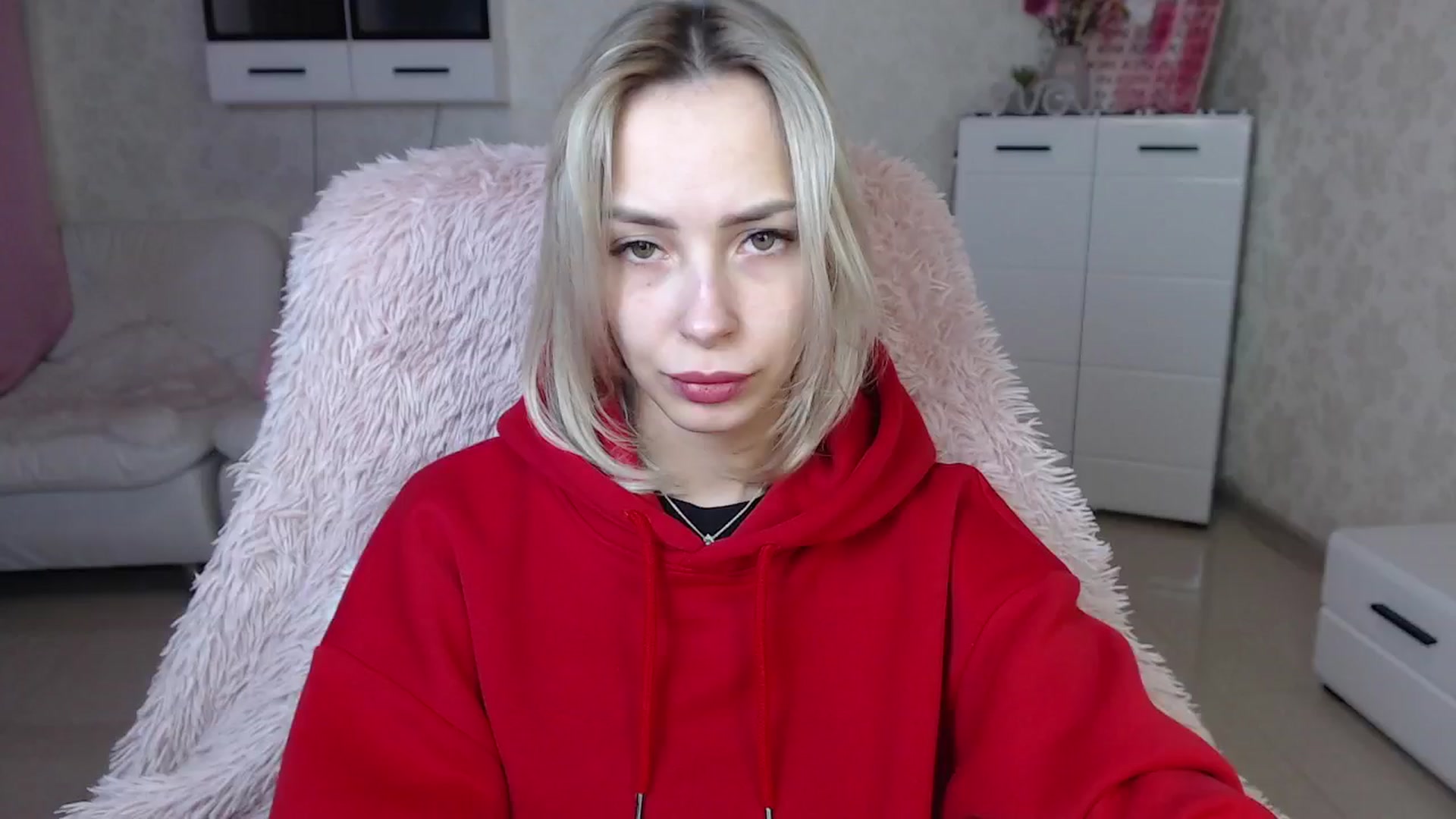 Gallery image thumbnail from Lady_lucky1's myfreecams stream on, 03/18/2024, 17:50 image 1 of 20