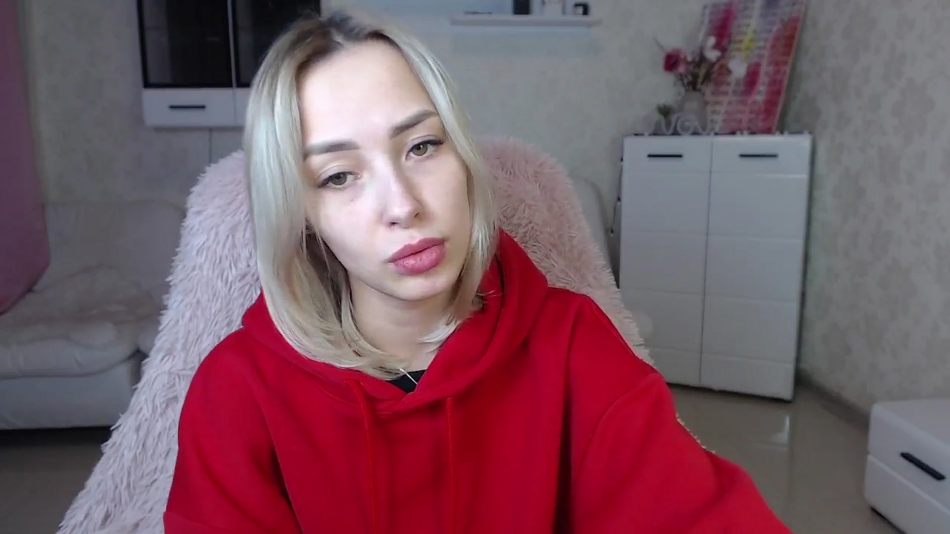 Gallery image thumbnail from Lady_lucky1's myfreecams stream on, 03/18/2024, 18:28 image 10 of 20