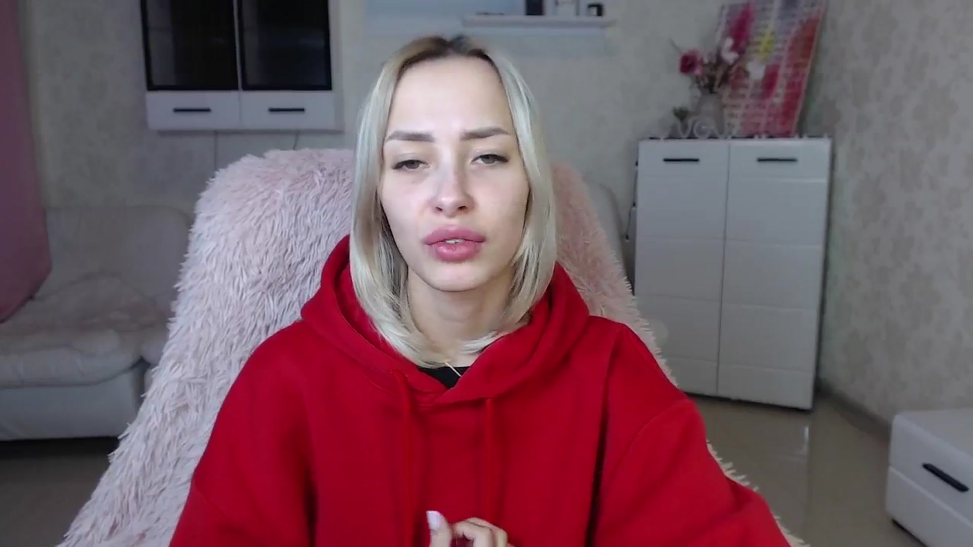 Gallery image thumbnail from Lady_lucky1's myfreecams stream on, 03/18/2024, 18:28 image 9 of 20