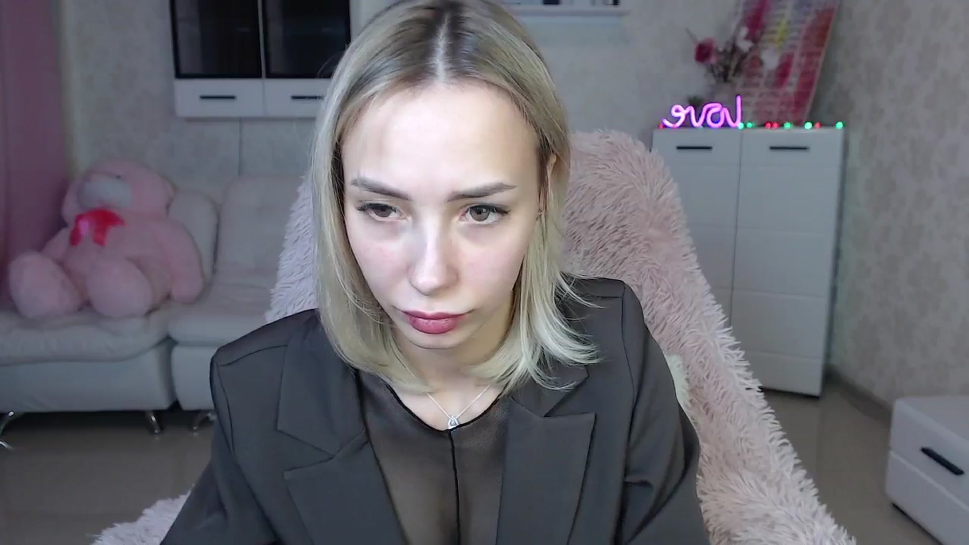 Gallery image thumbnail from Lady_lucky1's myfreecams stream on, 03/20/2024, 18:43 image 19 of 20