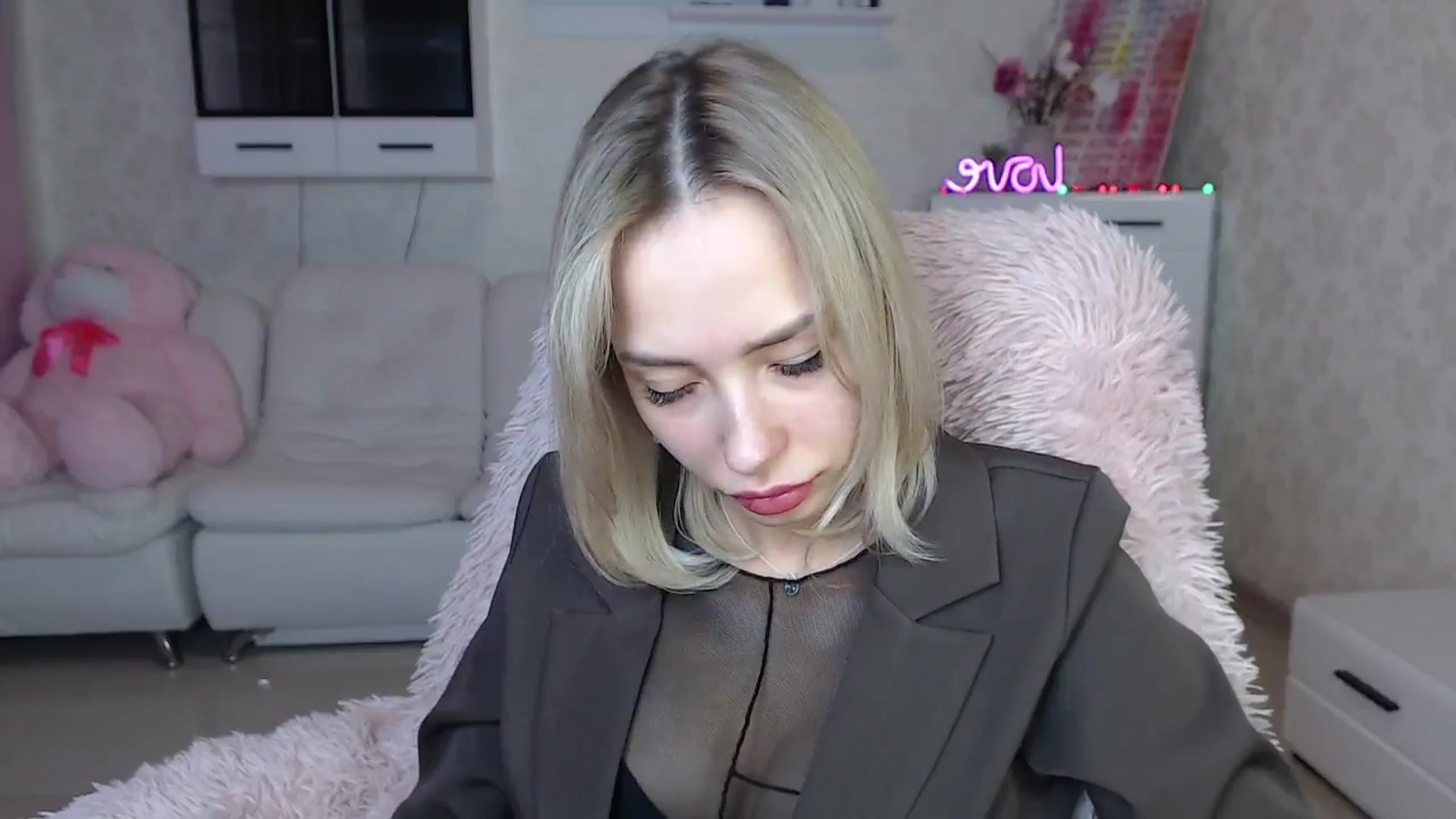 Gallery image thumbnail from Lady_lucky1's myfreecams stream on, 03/20/2024, 18:43 image 11 of 20