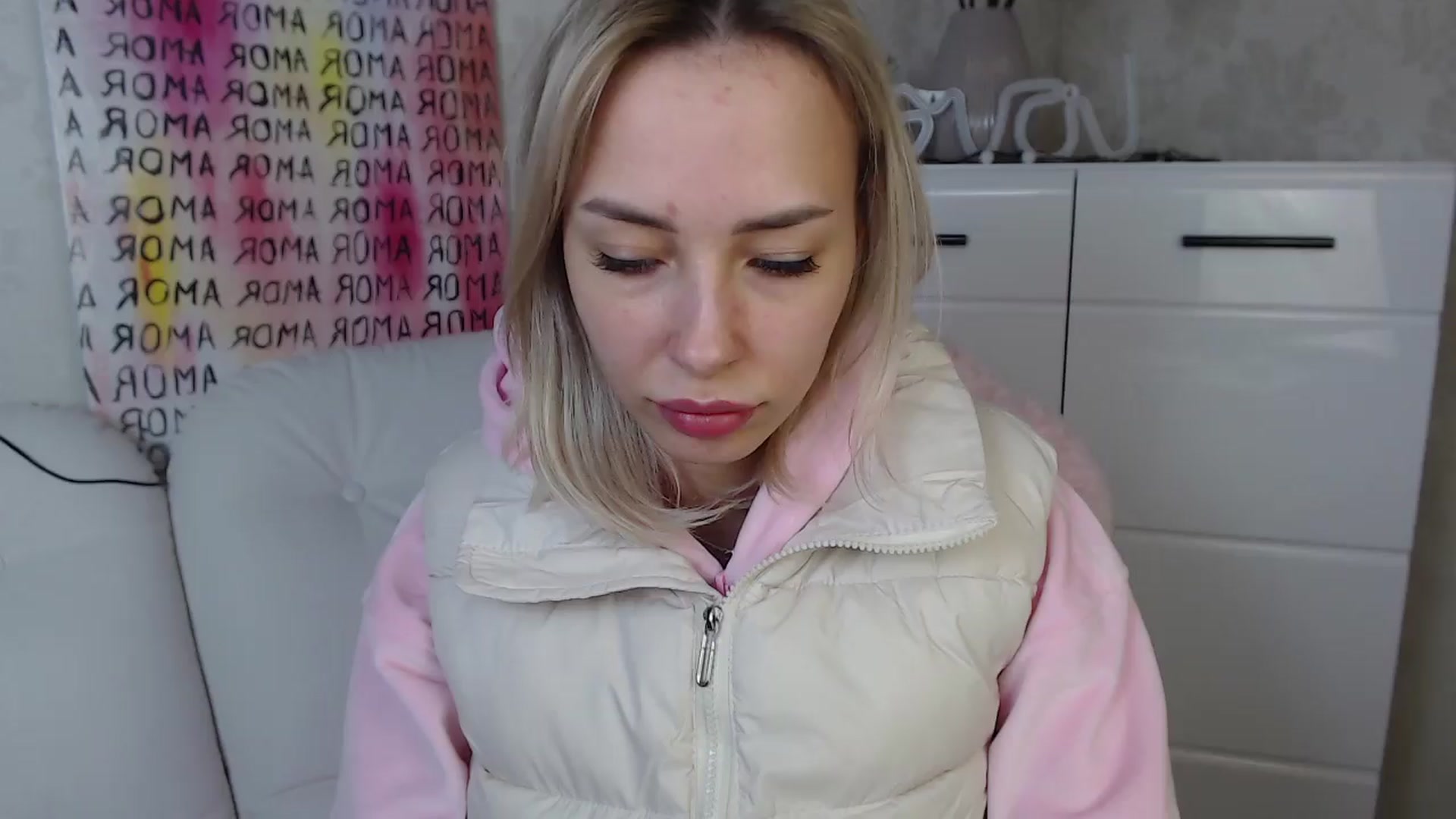 Gallery image thumbnail from Lady_lucky1's myfreecams stream on, 03/28/2024, 18:53 image 20 of 20