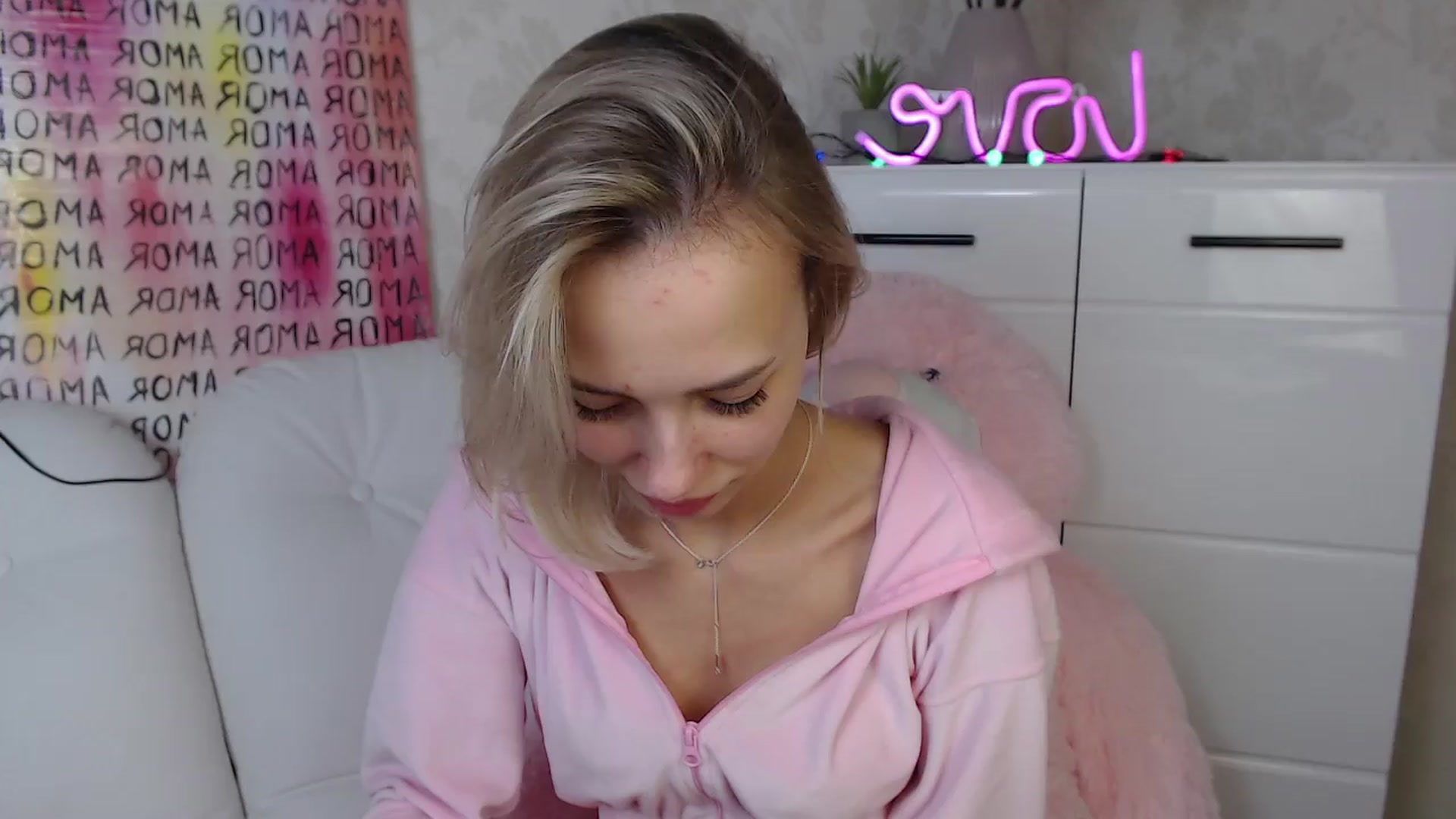 Gallery image thumbnail from Lady_lucky1's myfreecams stream on, 03/28/2024, 18:53 image 11 of 20