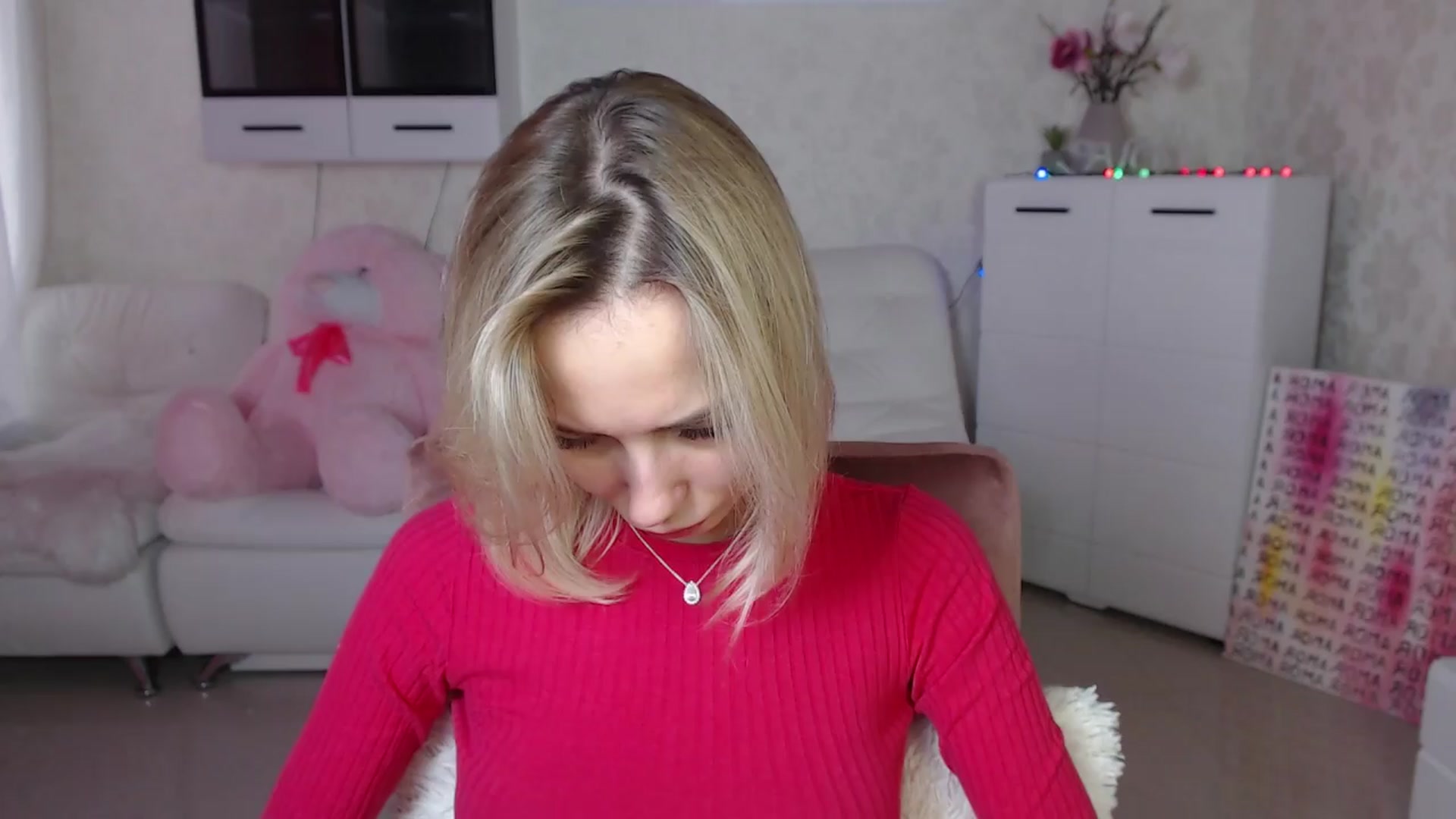 Gallery image thumbnail from Lady_lucky1's myfreecams stream on, 04/04/2024, 16:33 image 2 of 20