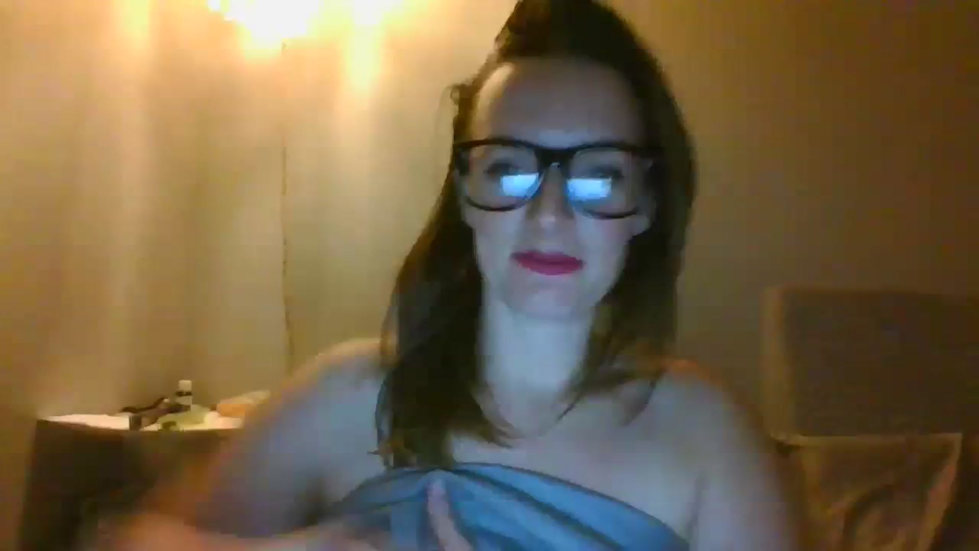 Gallery image thumbnail from Lady_luxe8765's myfreecams stream on, 11/30/2023, 04:35 image 11 of 20