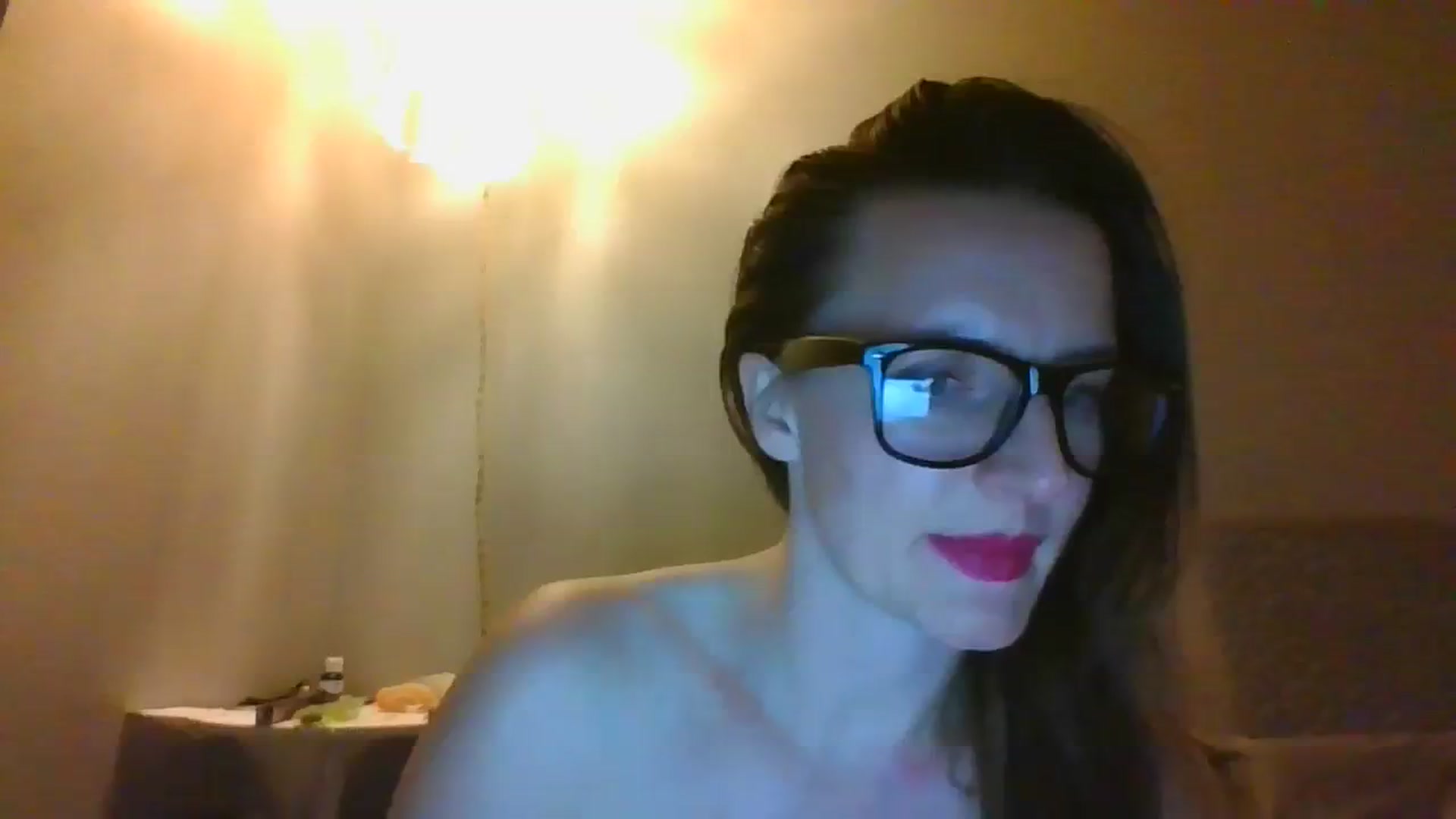 Gallery image thumbnail from Lady_luxe8765's myfreecams stream on, 11/30/2023, 04:35 image 16 of 20