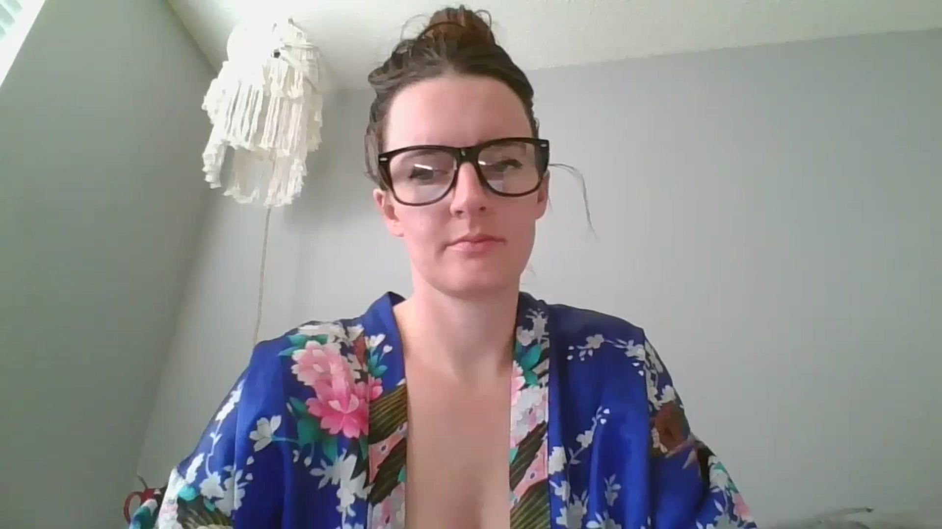 Gallery image thumbnail from Lady_luxe8765's myfreecams stream on, 11/30/2023, 21:42 image 14 of 20