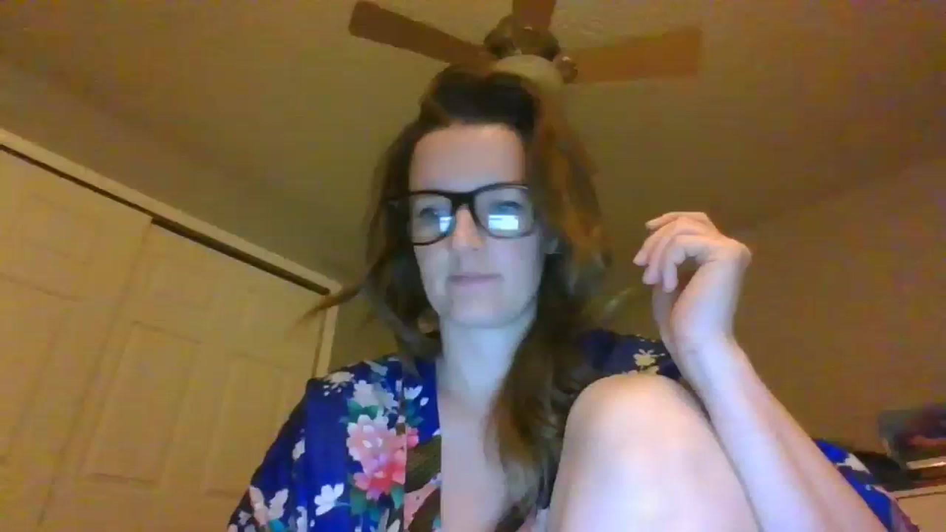 Gallery image thumbnail from Lady_luxe8765's myfreecams stream on, 12/02/2023, 07:09 image 12 of 20
