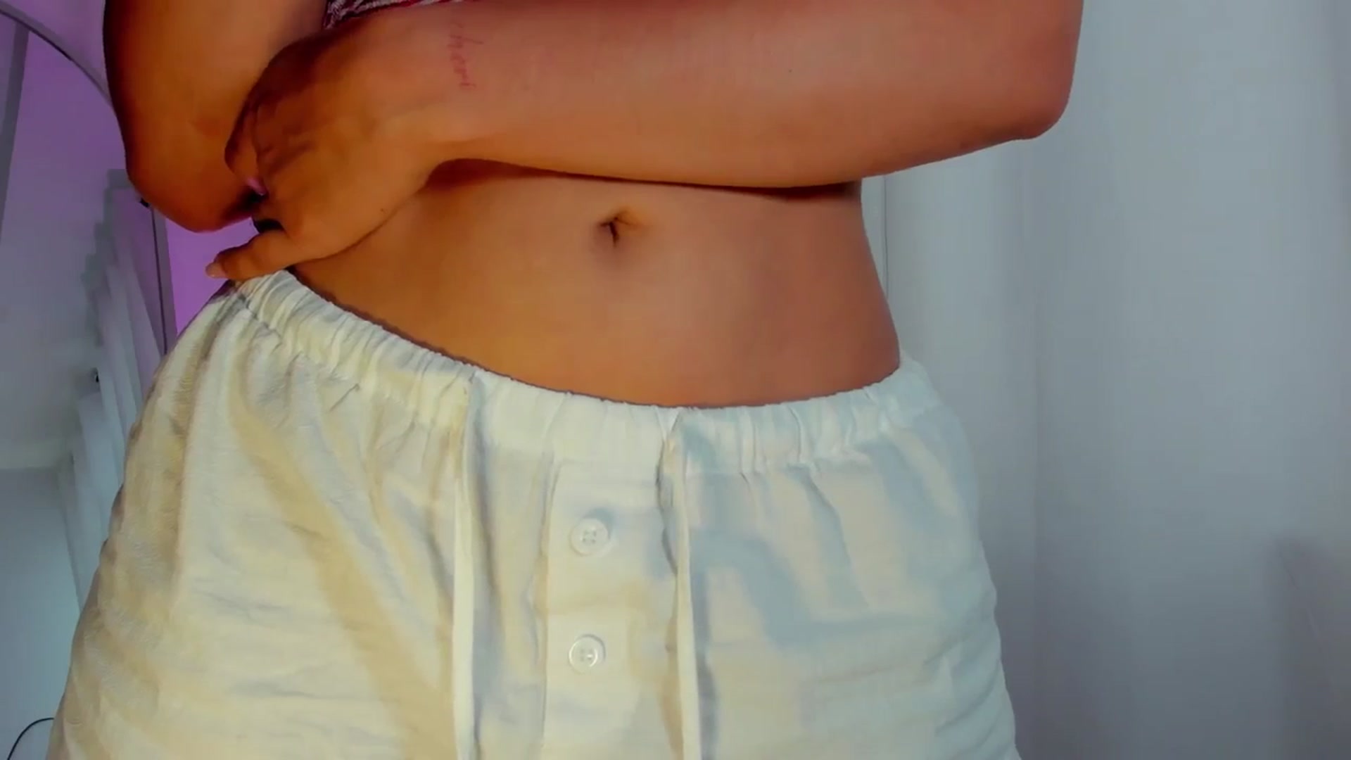 Gallery image thumbnail from Lady_sweet_'s myfreecams stream on, 04/13/2026, 17:25 image 16 of 20