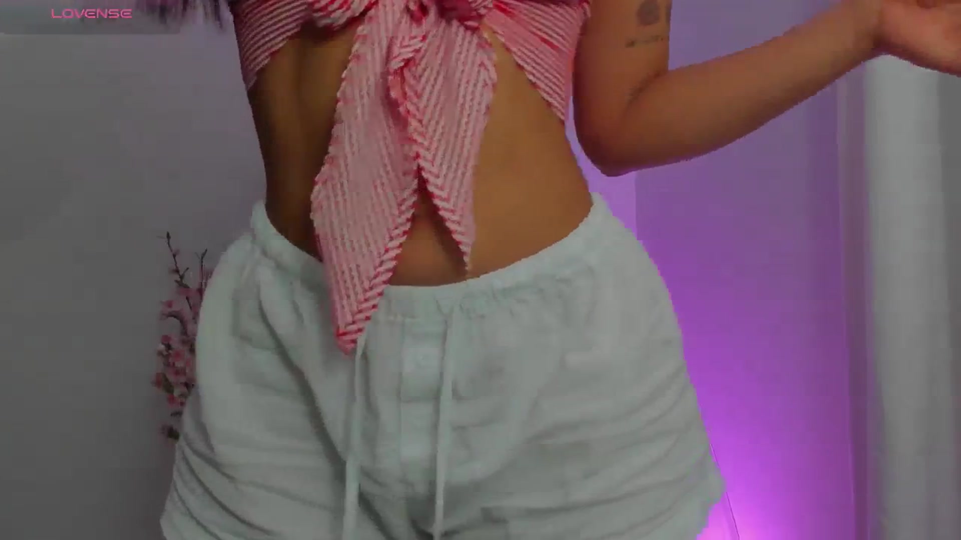 Gallery image thumbnail from Lady_sweet_'s myfreecams stream on, 04/13/2026, 17:25 image 4 of 20