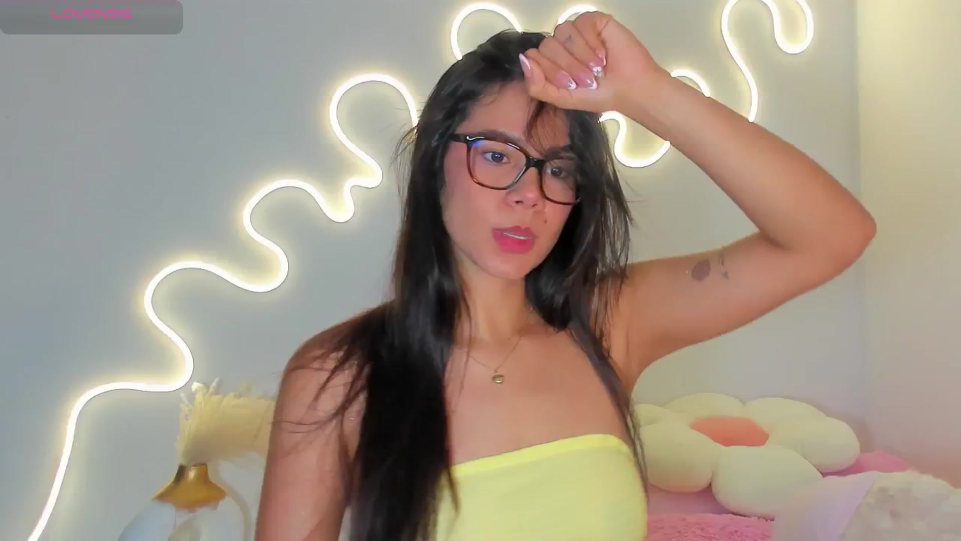 Gallery image thumbnail from Lady_sweet_'s myfreecams stream on, 04/23/2026, 16:30 image 4 of 20