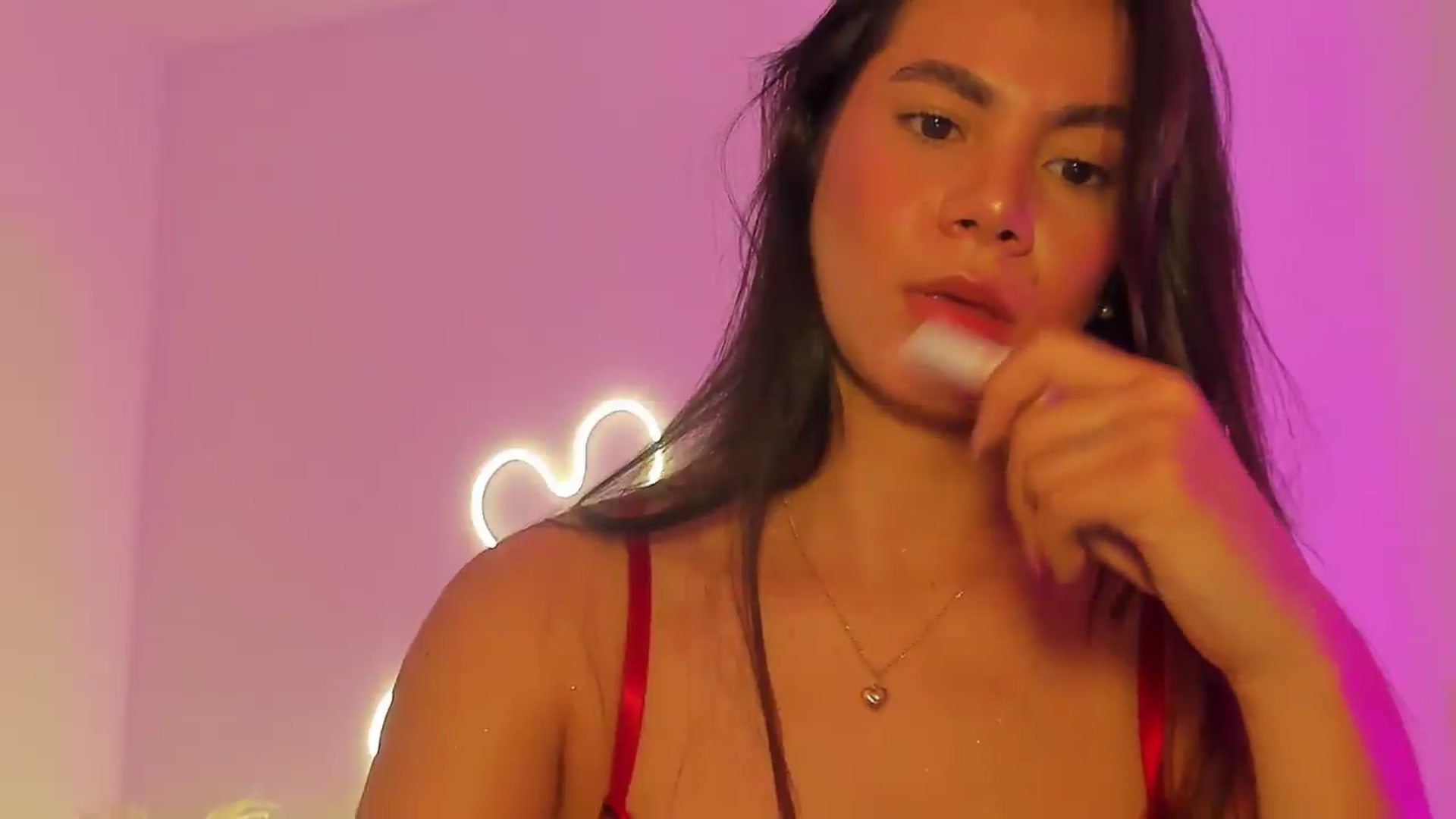 Gallery image thumbnail from Lady_sweet_'s myfreecams stream on, 08/21/2026, 16:35 image 19 of 20