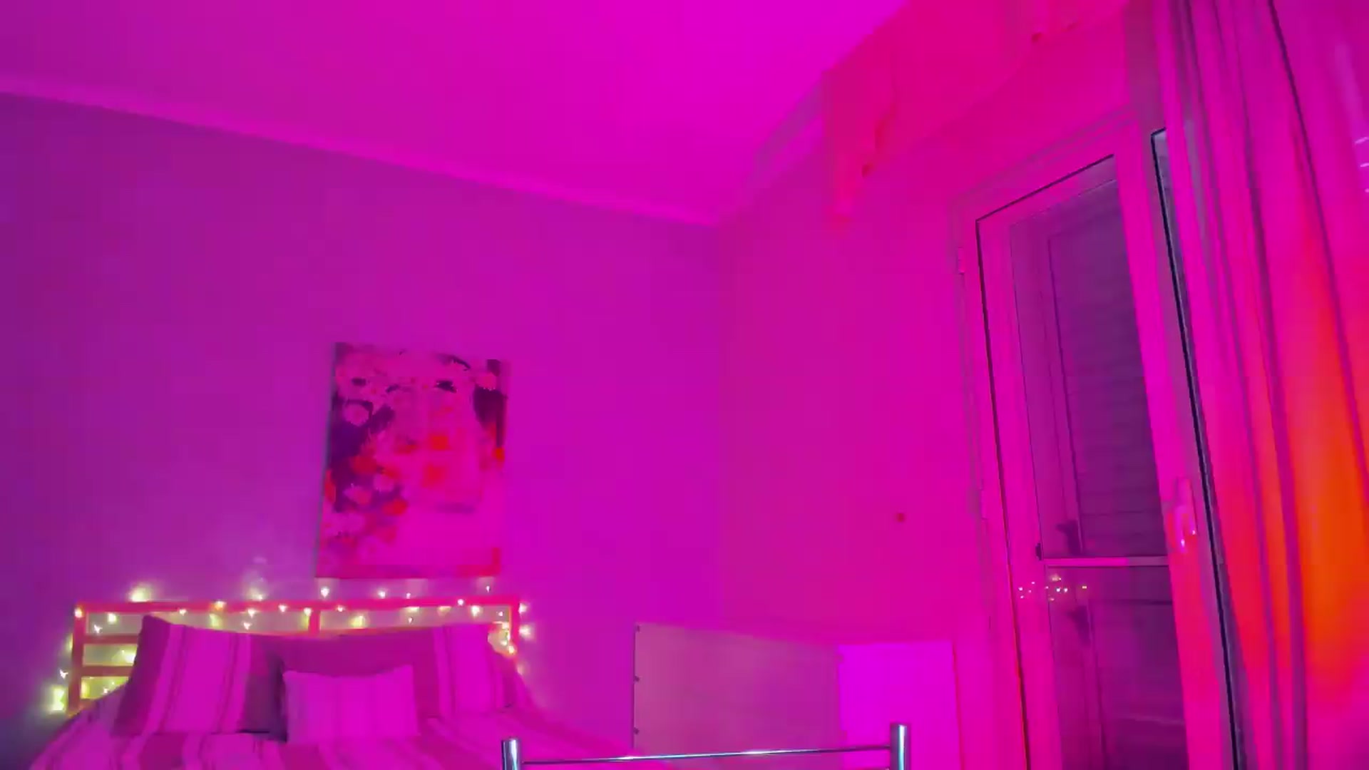 Gallery image thumbnail from Lady_sweet_'s myfreecams stream on, 08/28/2026, 12:44 image 20 of 20