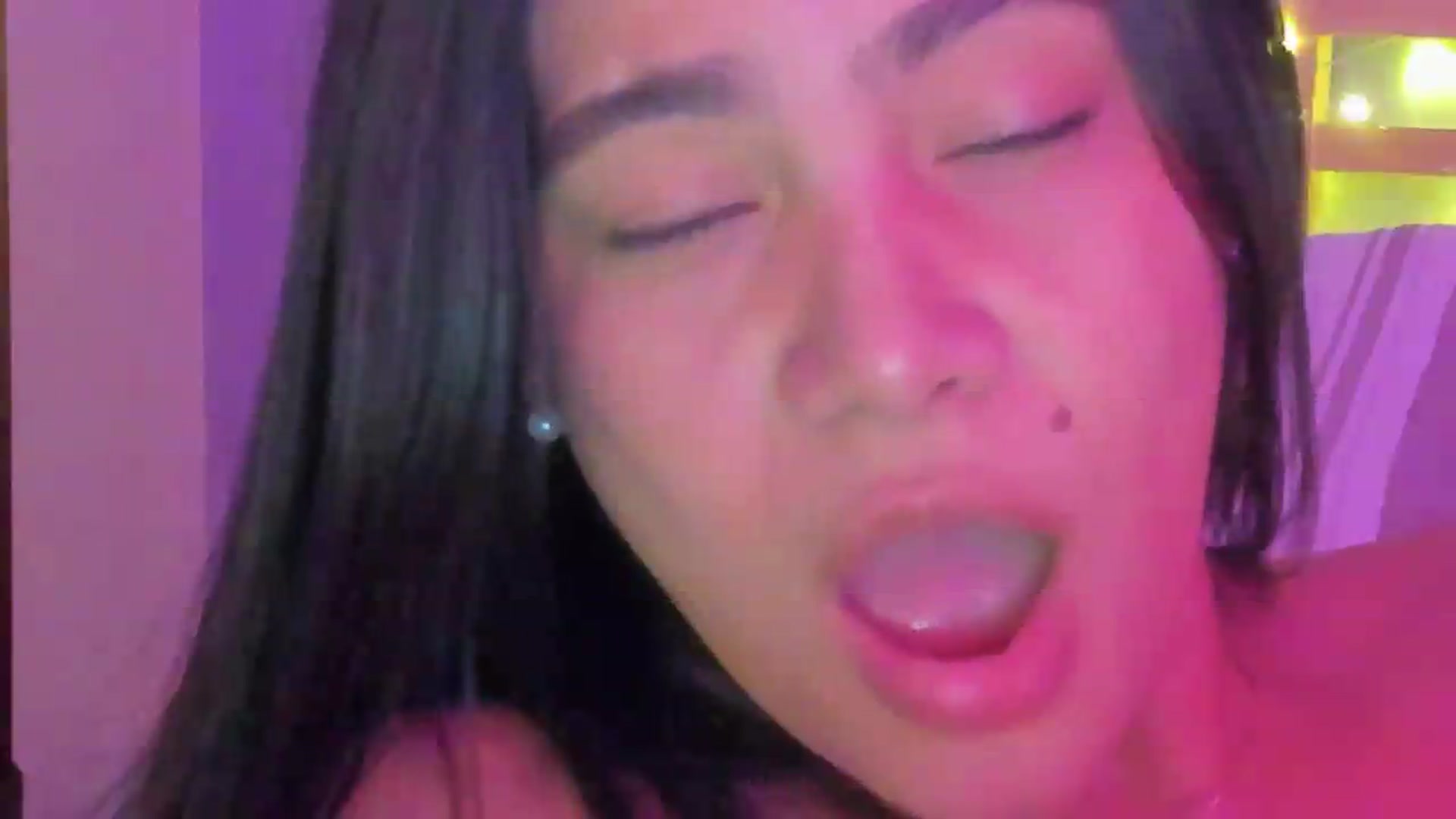 Gallery image thumbnail from Lady_sweet_'s myfreecams stream on, 08/31/2026, 15:18 image 19 of 20