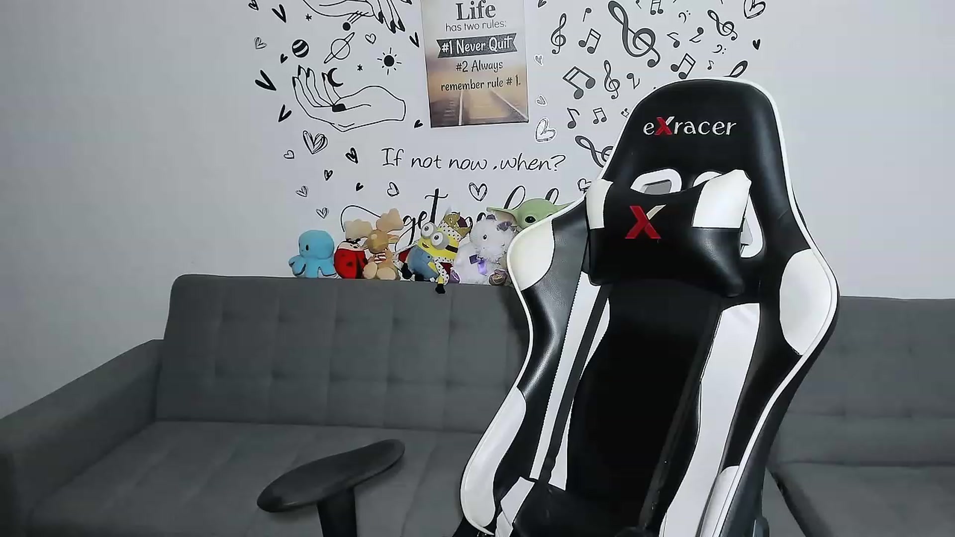 Gallery image thumbnail from Ladybug___'s myfreecams stream on, 06/07/2023, 23:01 image 20 of 20