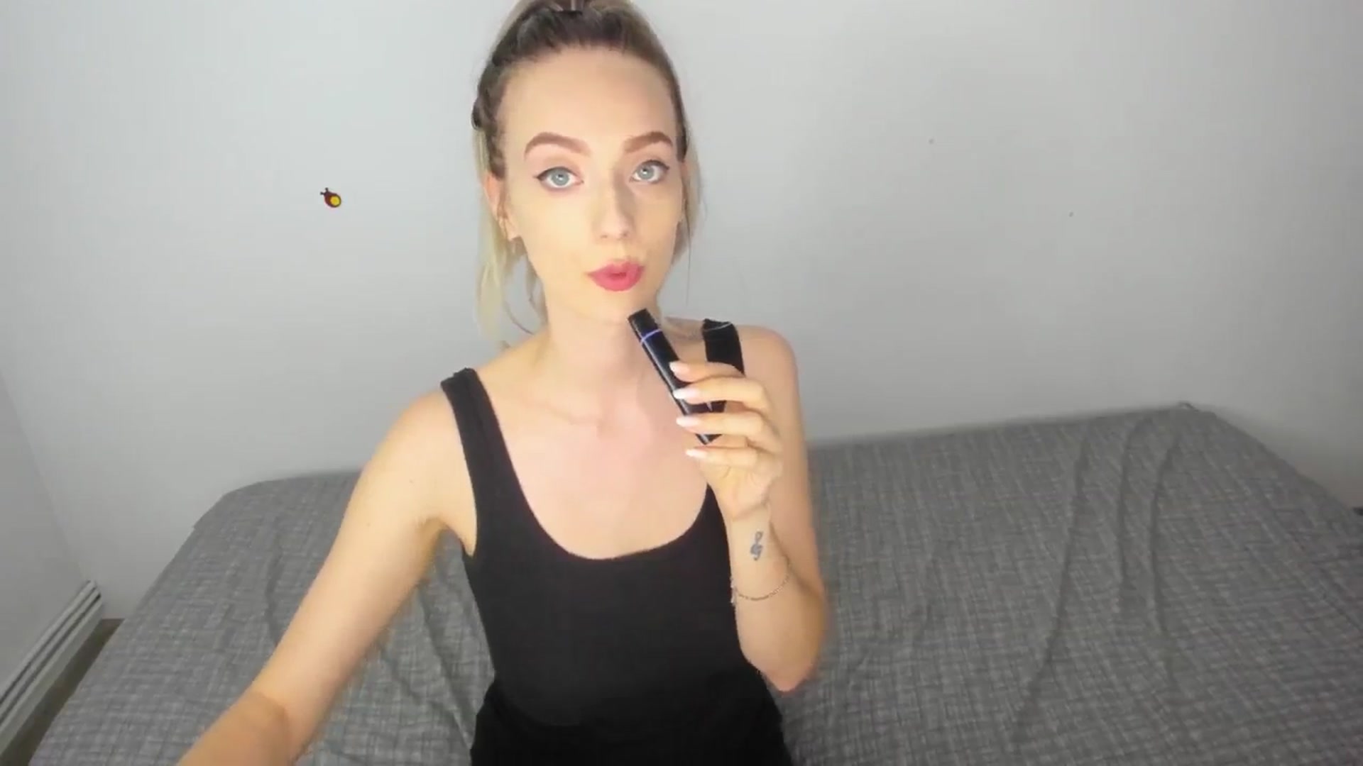 Gallery image thumbnail from Ladybug___'s myfreecams stream on, 07/08/2024, 23:13 image 15 of 20