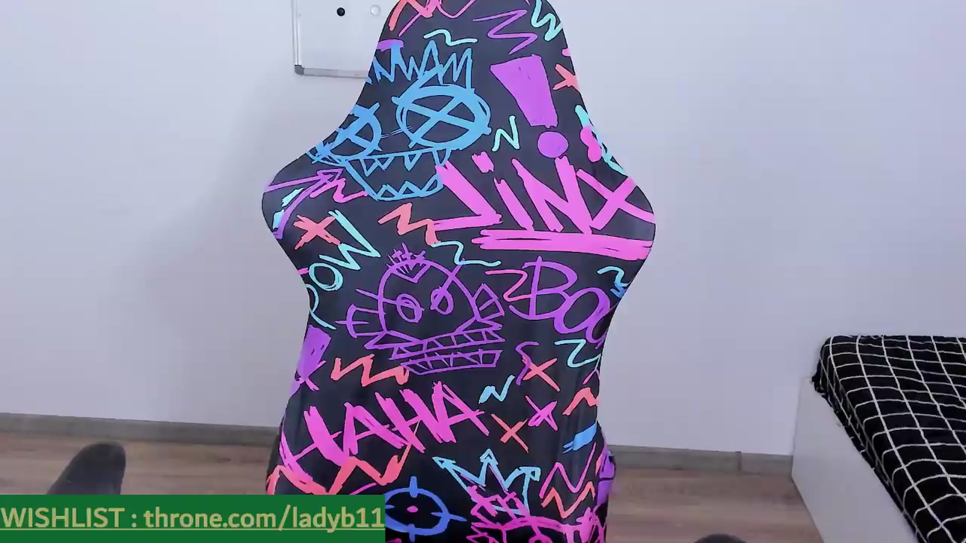 Gallery image thumbnail from Ladybug___'s myfreecams stream on, 08/20/2026, 23:08 image 16 of 20