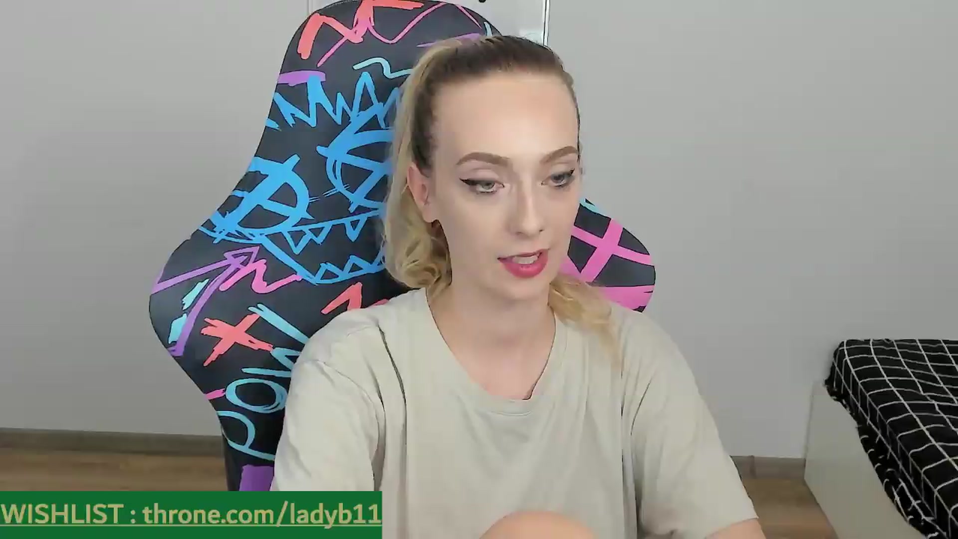 Gallery image thumbnail from Ladybug___'s myfreecams stream on, 08/22/2026, 24:00 image 8 of 20