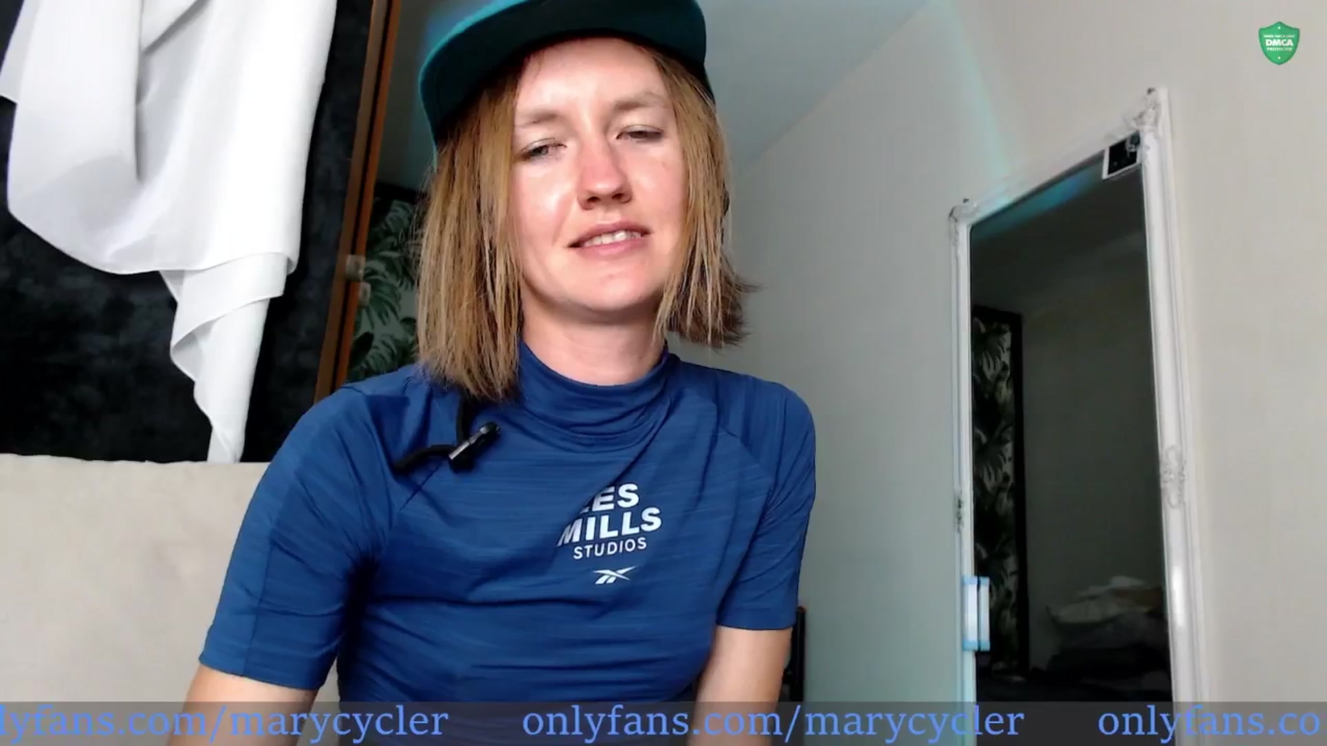 Gallery image thumbnail from Ladyy_on_MTB's myfreecams stream on, 06/14/2025, 15:44 image 17 of 20