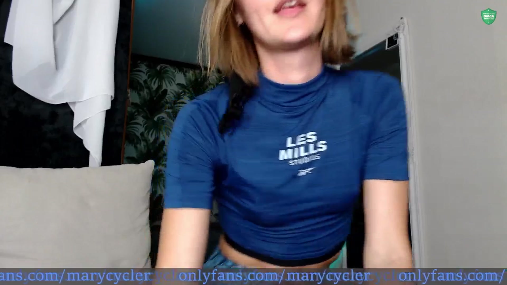 Gallery image thumbnail from Ladyy_on_MTB's myfreecams stream on, 06/14/2025, 15:44 image 10 of 20