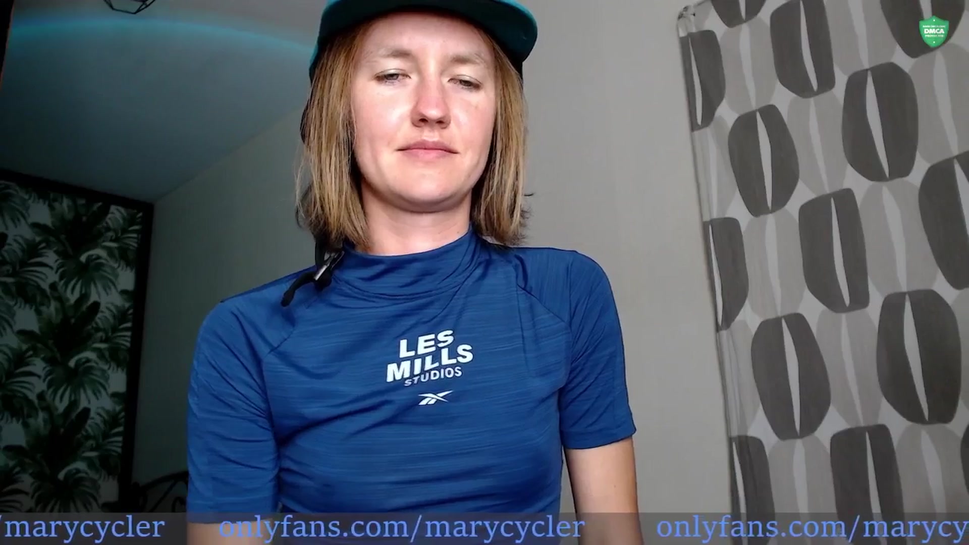 Gallery image thumbnail from Ladyy_on_MTB's myfreecams stream on, 06/14/2025, 21:25 image 9 of 20