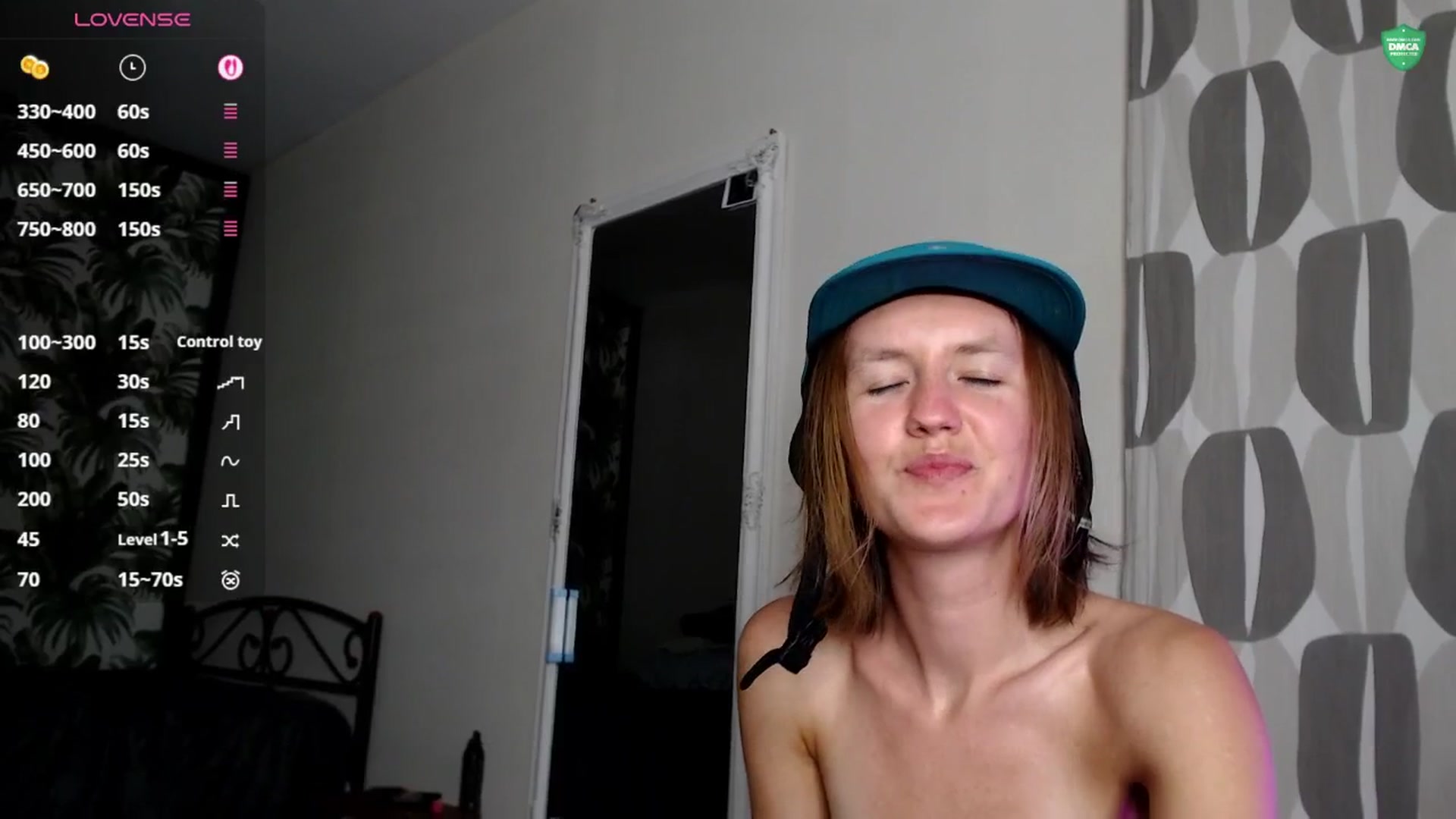 Gallery image thumbnail from Ladyy_on_MTB's myfreecams stream on, 06/18/2025, 20:18 image 16 of 20
