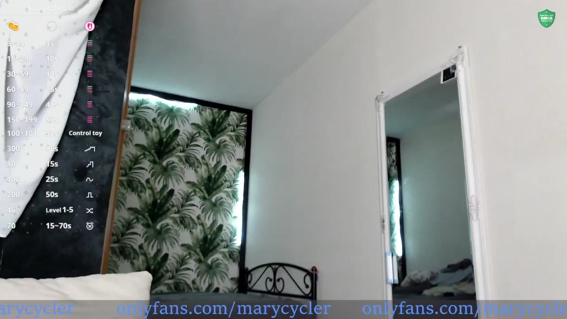 Gallery image thumbnail from Ladyy_on_MTB's myfreecams stream on, 06/29/2025, 18:13 image 17 of 20