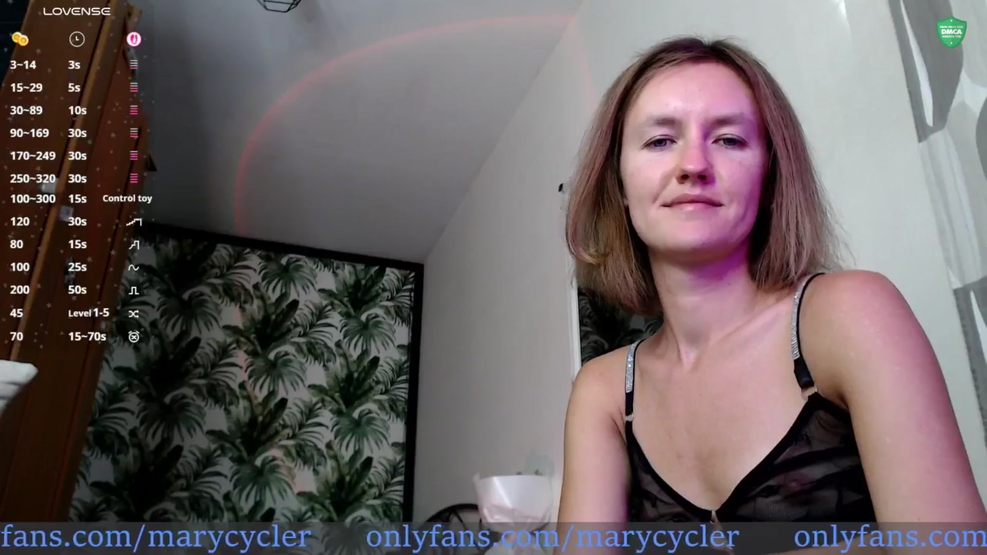 Gallery image thumbnail from Ladyy_on_MTB's myfreecams stream on, 07/05/2025, 18:18 image 6 of 20