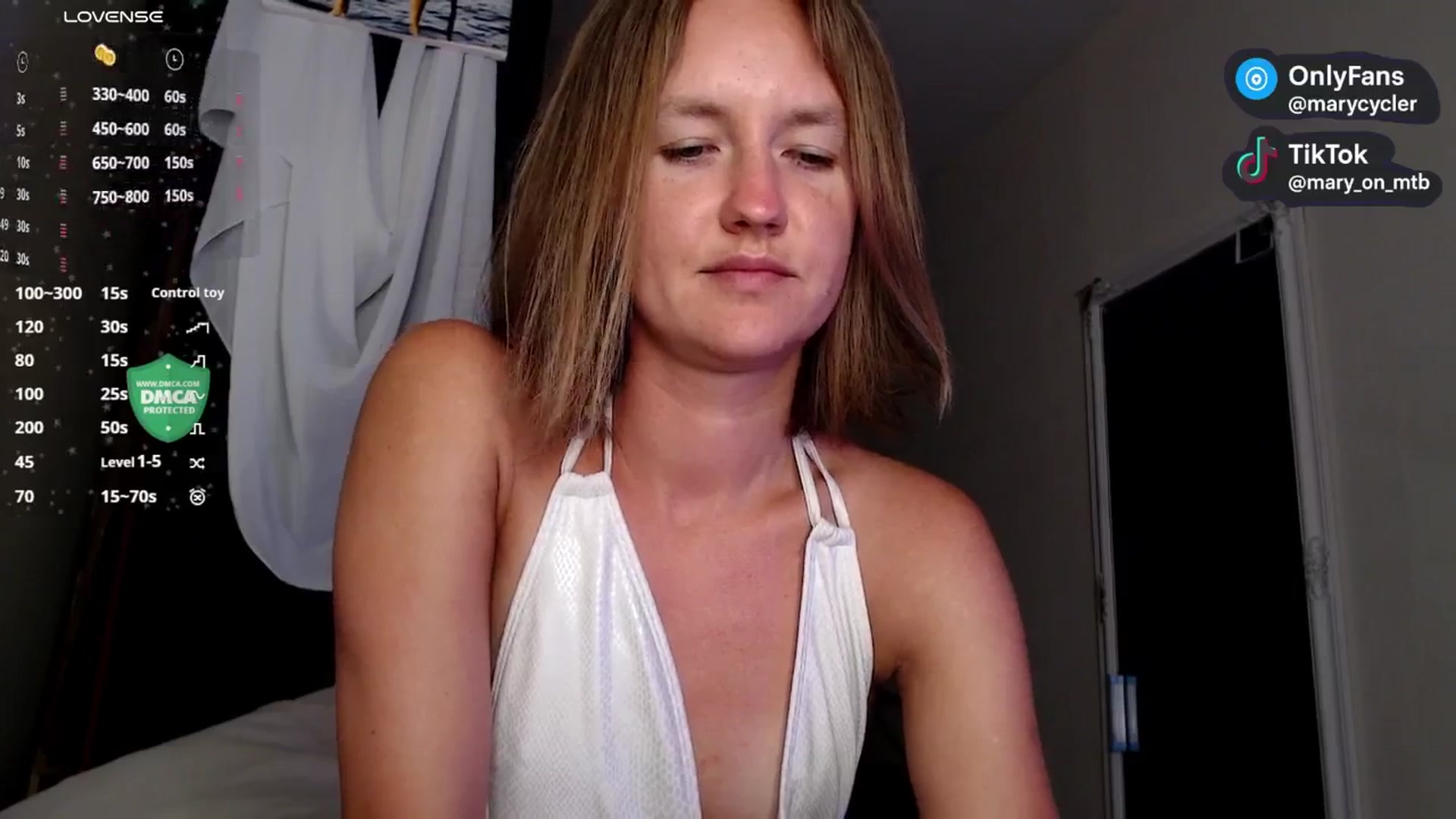 Gallery image thumbnail from Ladyy_on_MTB's myfreecams stream on, 07/31/2025, 18:19 image 17 of 20