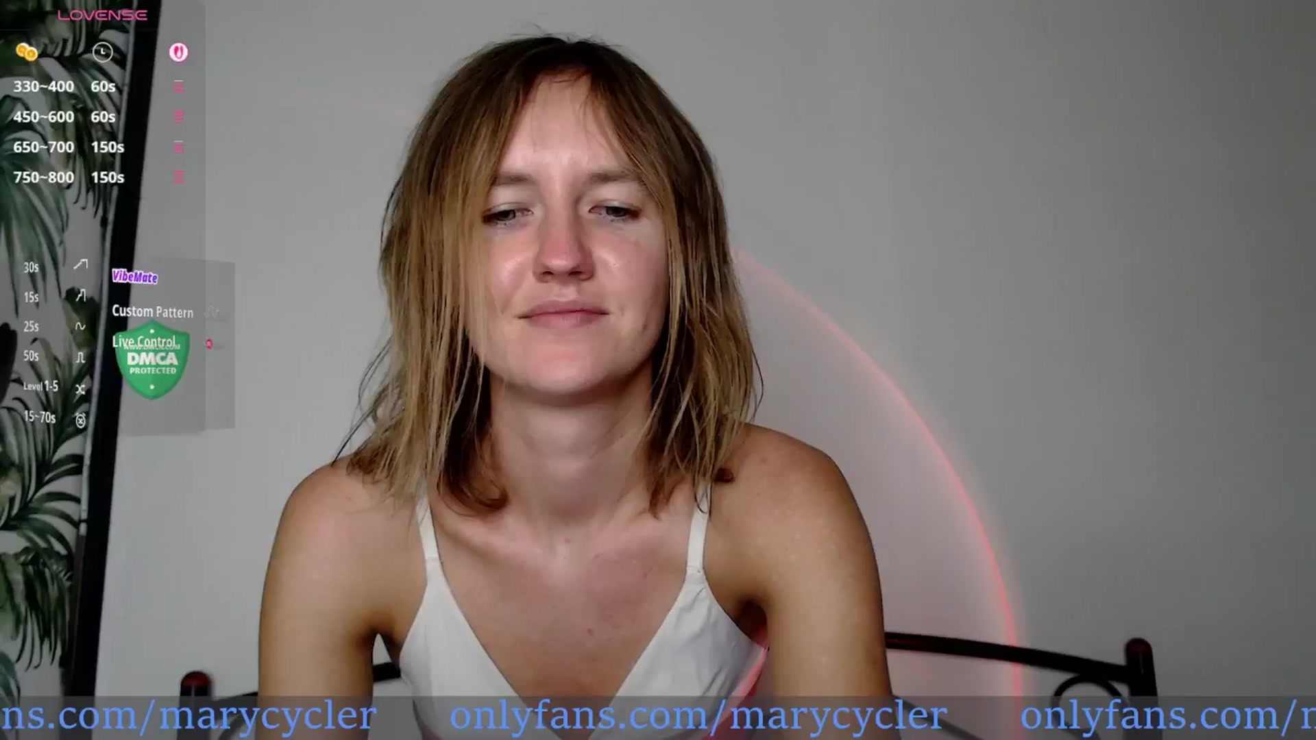 Gallery image thumbnail from Ladyy_on_MTB's myfreecams stream on, 11/09/2025, 20:46 image 1 of 20
