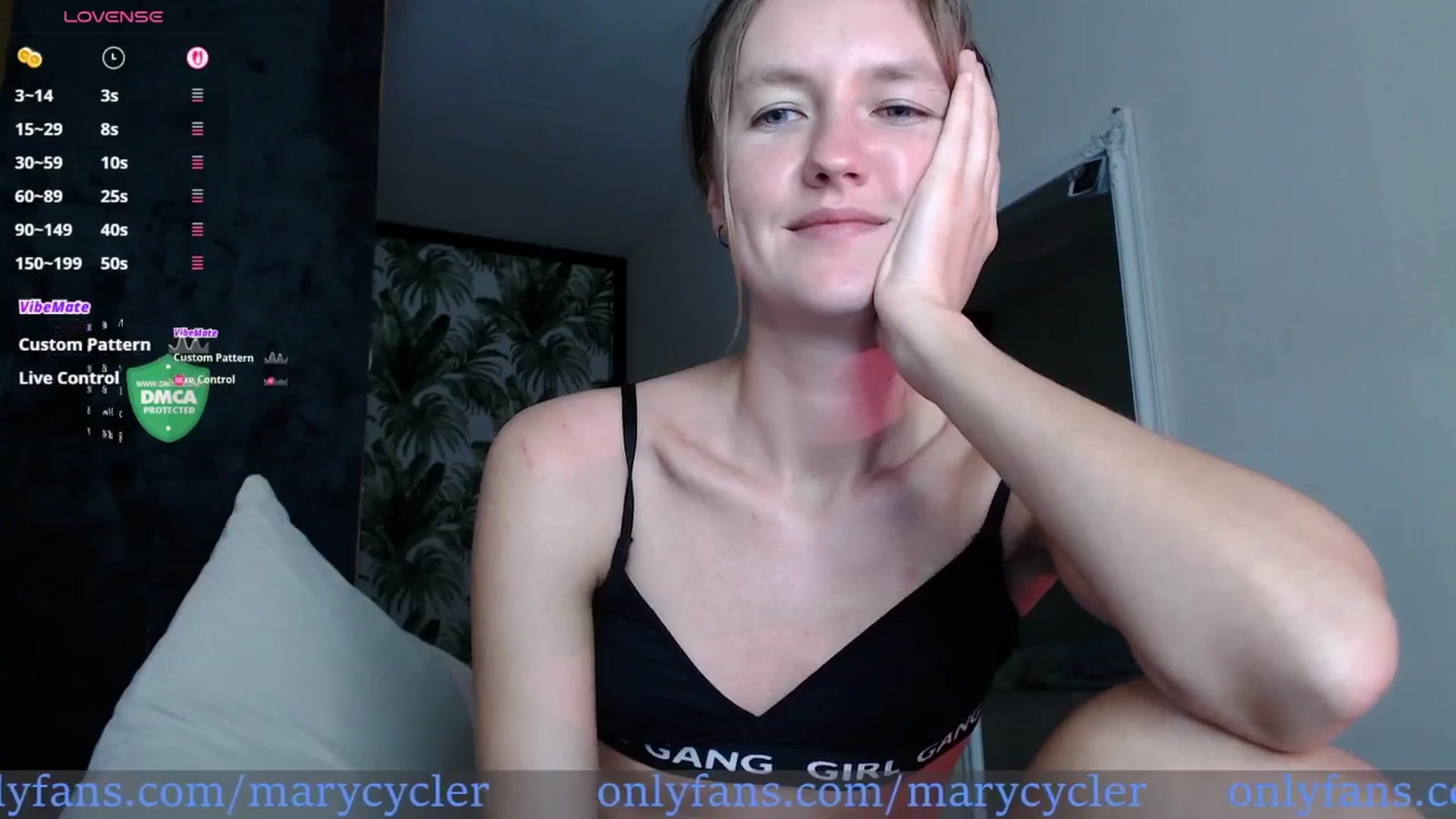 Gallery image thumbnail from Ladyy_on_MTB's myfreecams stream on, 11/24/2025, 21:07 image 12 of 20