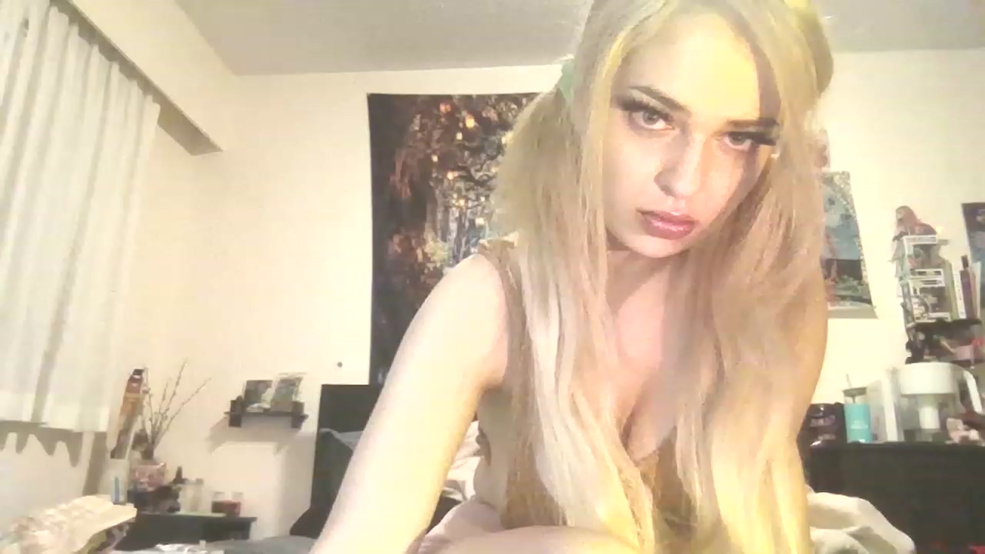 Gallery image thumbnail from Lailalovesu's myfreecams stream on, 03/23/2023, 09:08 image 14 of 20