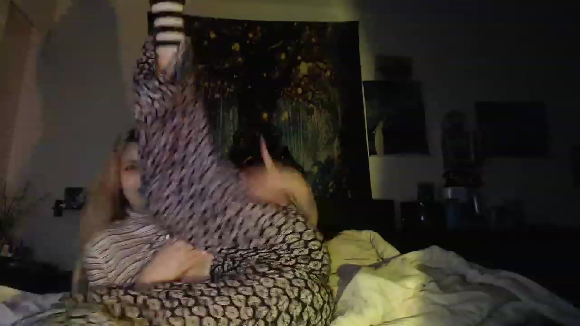 Gallery image thumbnail from Lailalovesu's myfreecams stream on, 04/18/2023, 06:39 image 4 of 20